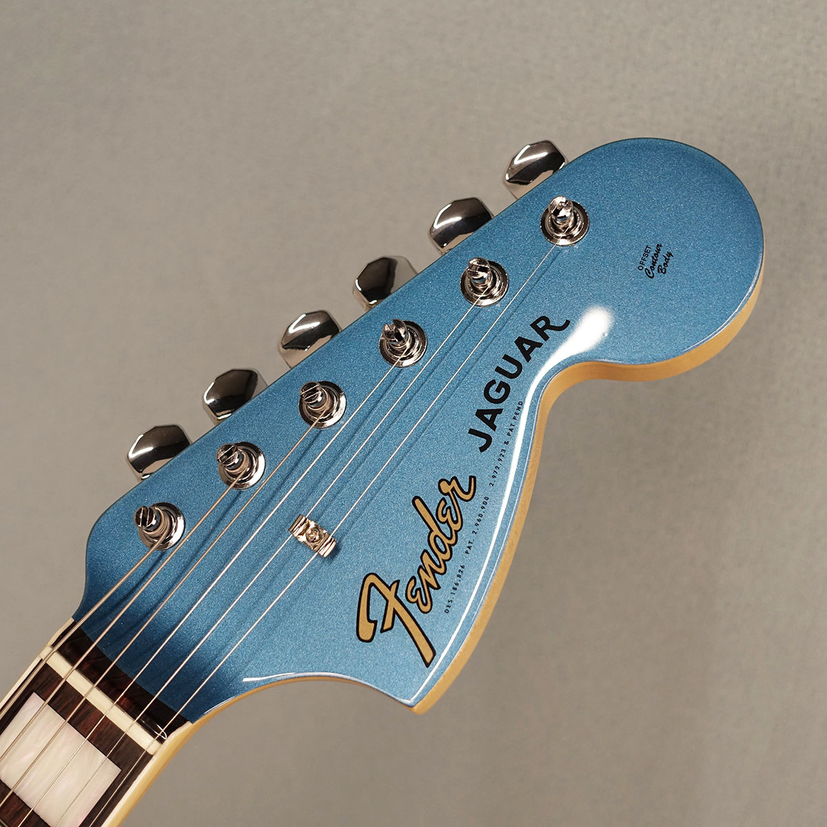 Made in Japan Traditional Late 60s Jaguar Lake Placid Blue Fender