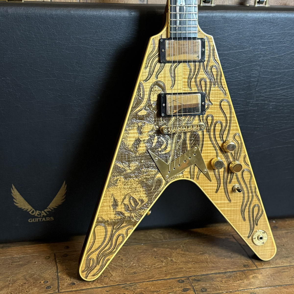 エレキギター Dean guitar v(USA) USA Schenker Brothers V DEAN エレクトリックギター Vタイプ 商品詳細