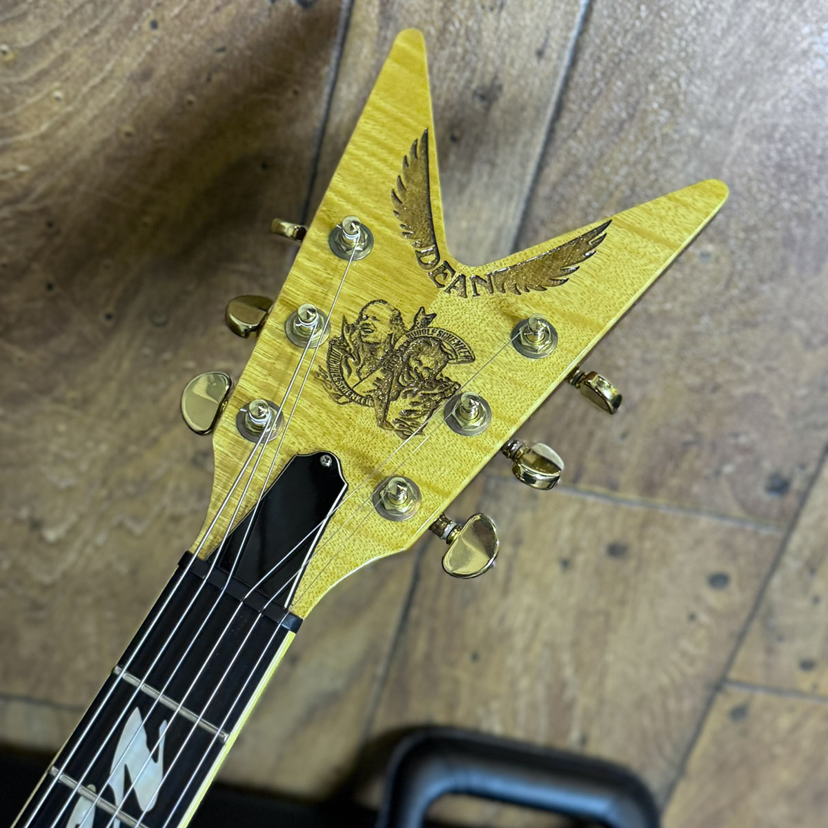USA Schenker Brothers V DEAN エレクトリックギター Vタイプ 商品詳細