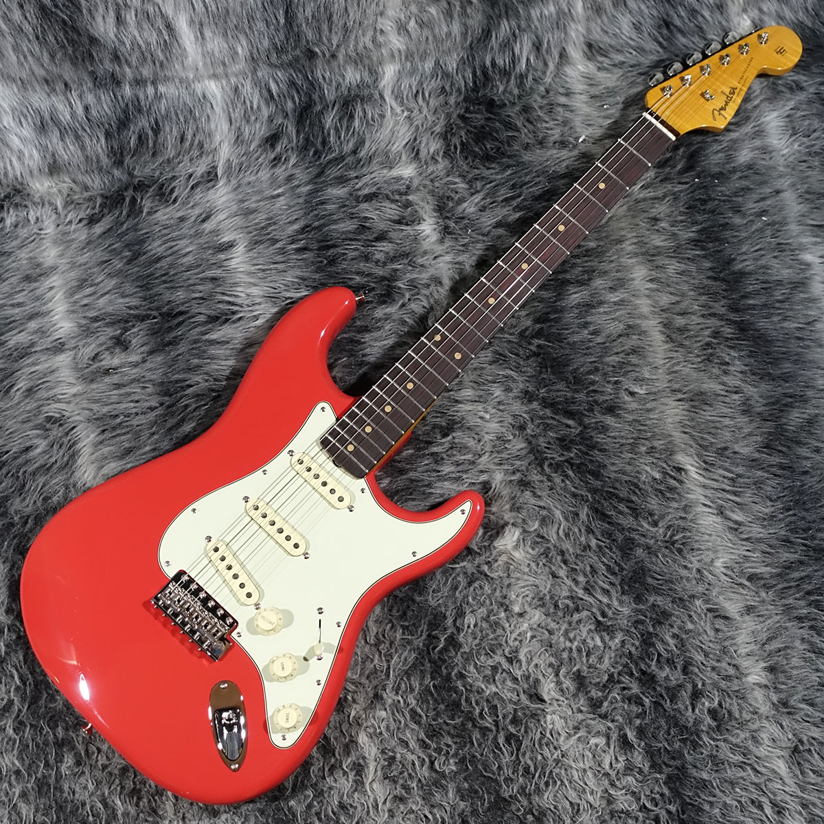 Limited Edition American Vintage II 61 Stratocaster 3A MapleNeck