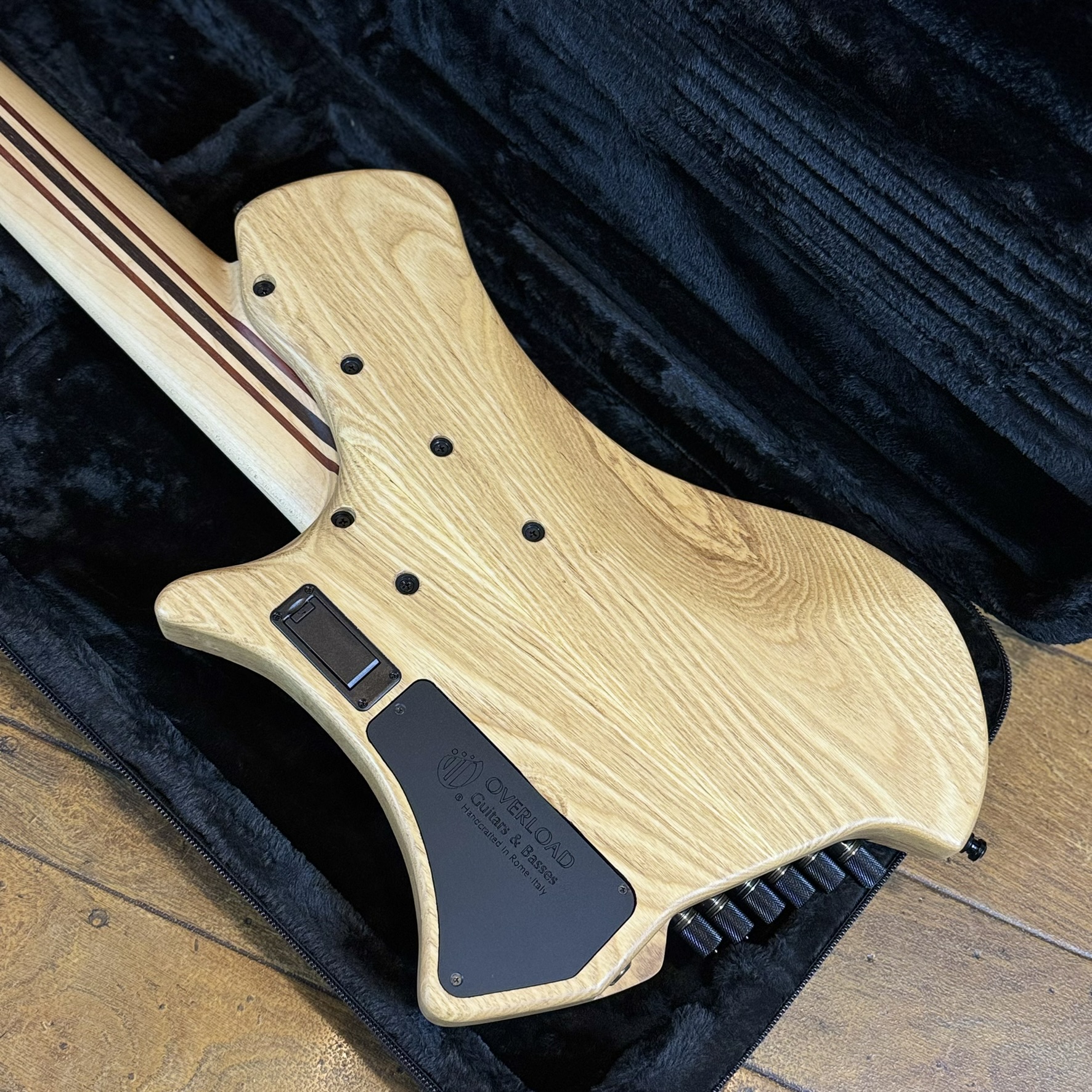 Achilles Custom 6 Bass Blue Marine Overload Custom Guitars
