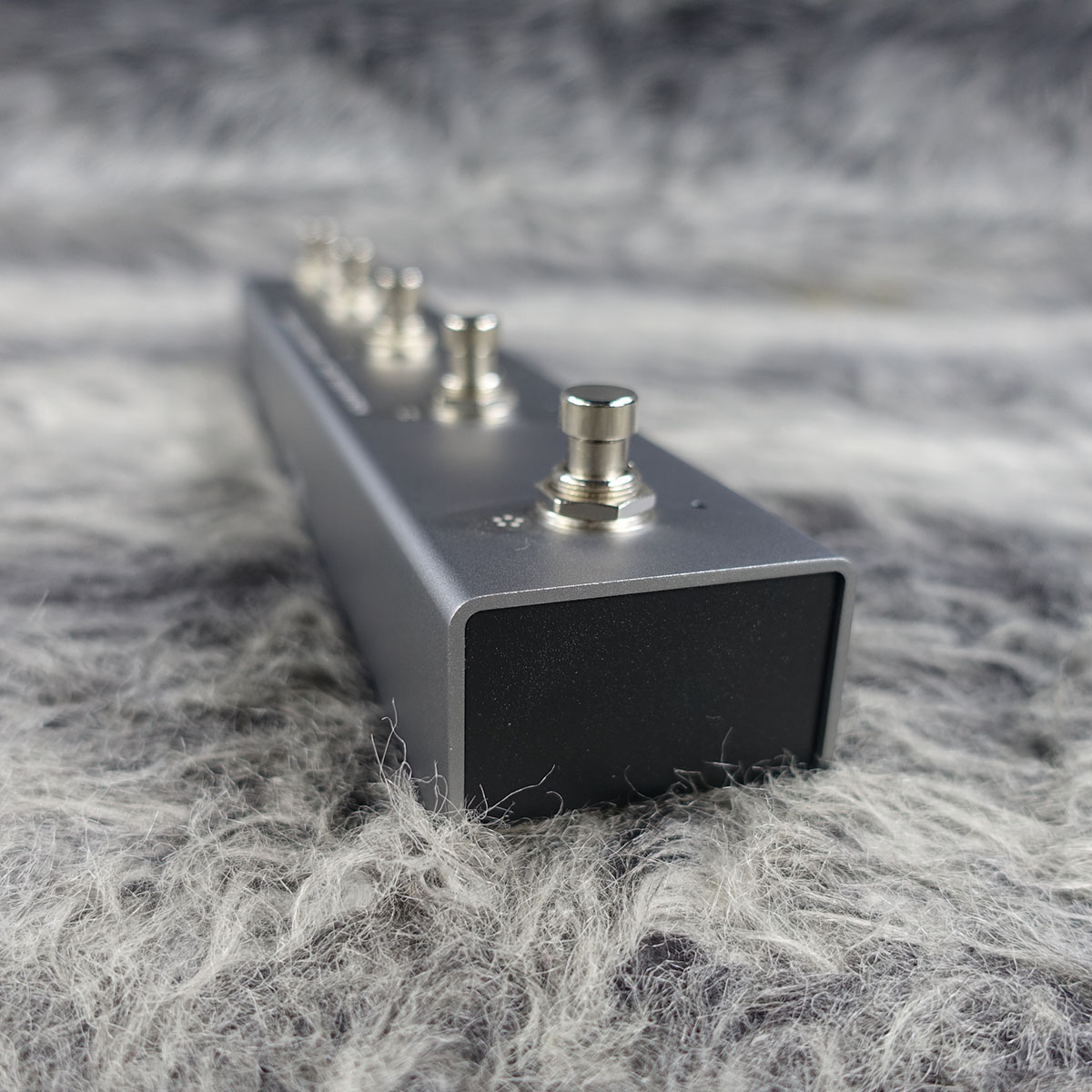 MIDI Footswitch Darkglass Electronics ラインセレクター