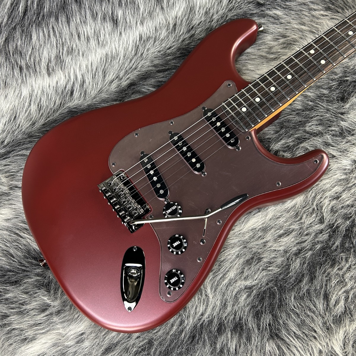 Made in Japan Hybrid II 2026 Collection Stratocaster Matte Inferno