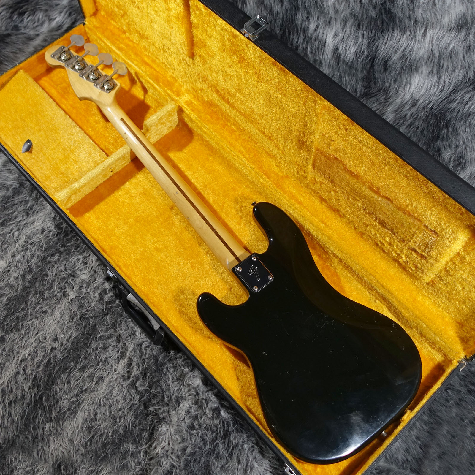 1976 Precision Bass Black Fender エレクトリック・ベース PBタイプ