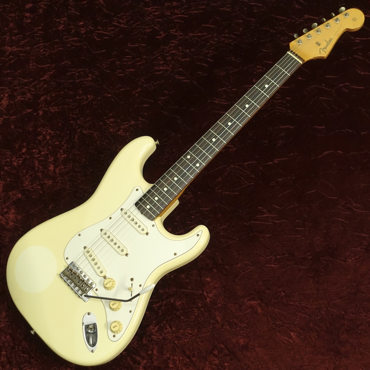 ST62-650 VWH 1989 Fender Japan エレクトリックギター ストラト
