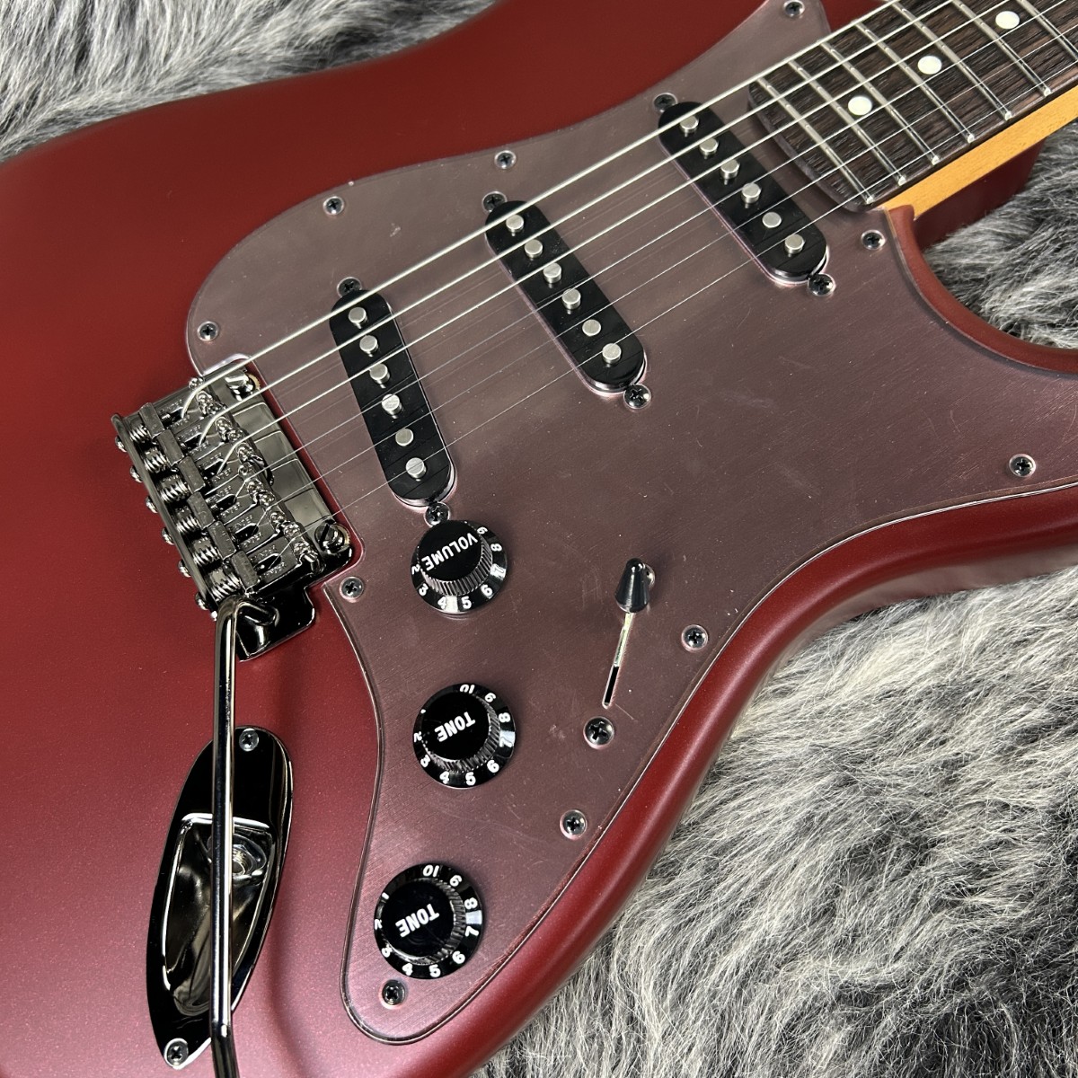 Made in Japan Hybrid II 2026 Collection Stratocaster Matte Inferno