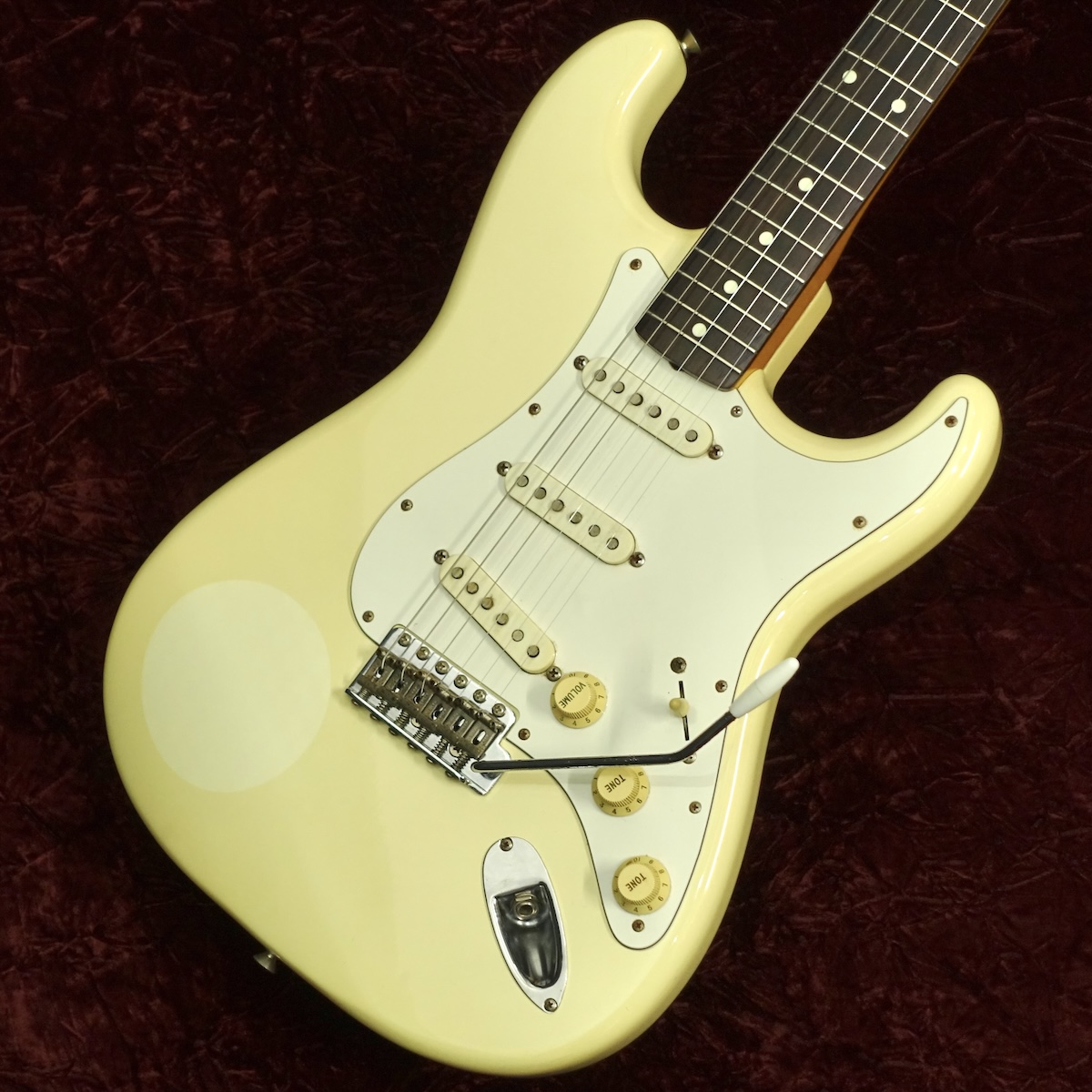 ST62-650 VWH 1989 Fender Japan エレクトリックギター ストラト