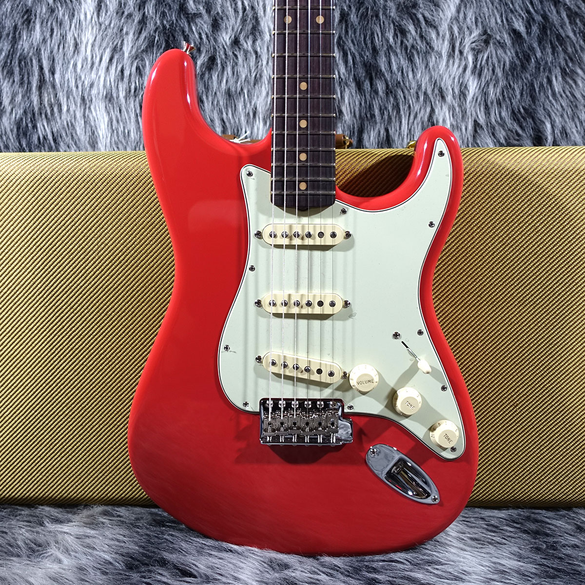 Limited Edition American Vintage II 61 Stratocaster 3A MapleNeck