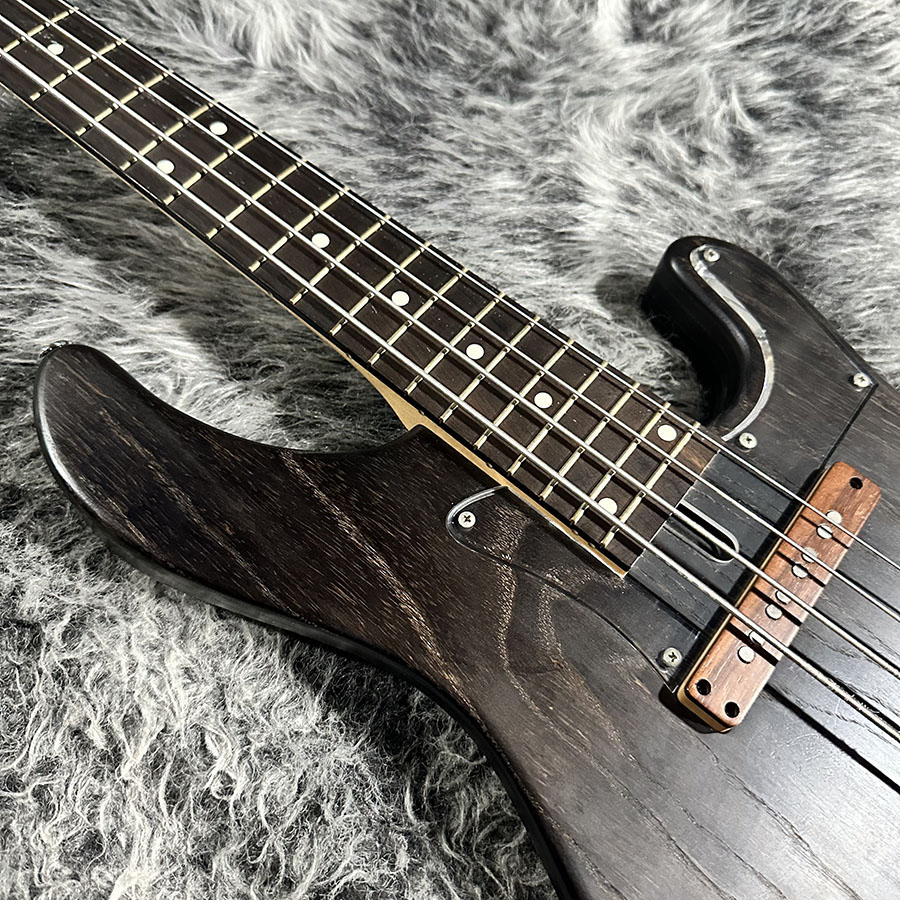 TWENTY-FOUR Bacchus エレクトリック・ベース JBタイプ 商品詳細