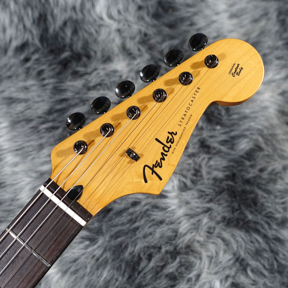 Made in Japan Hybrid II 2026 Collection Stratocaster Matte Phantom