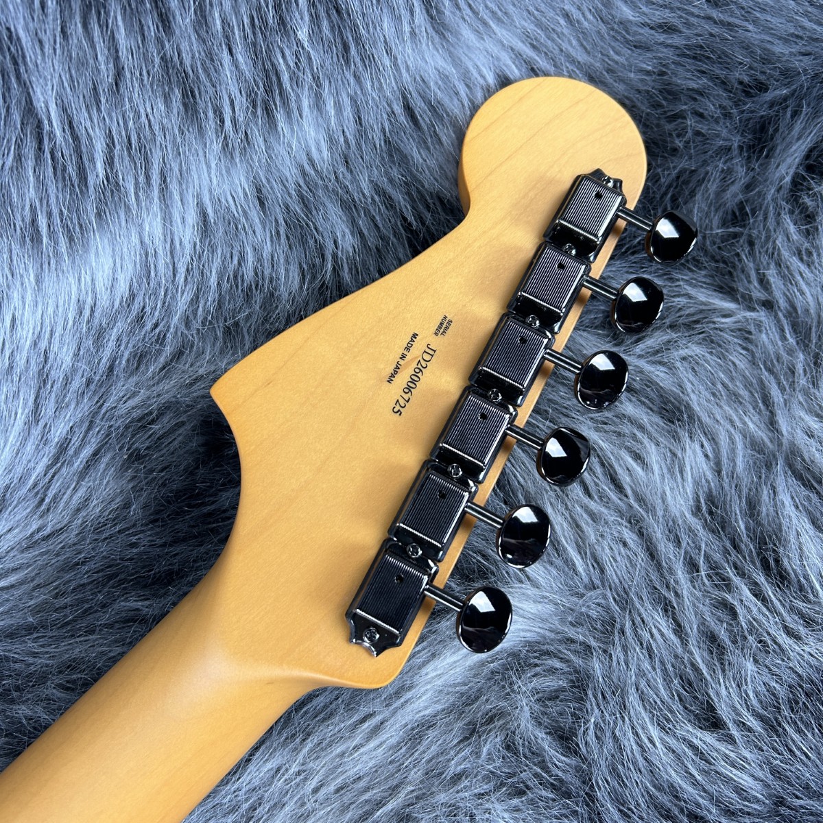 Made in Japan Hybrid II 2026 Collection Jazzmaster Matte Inferno