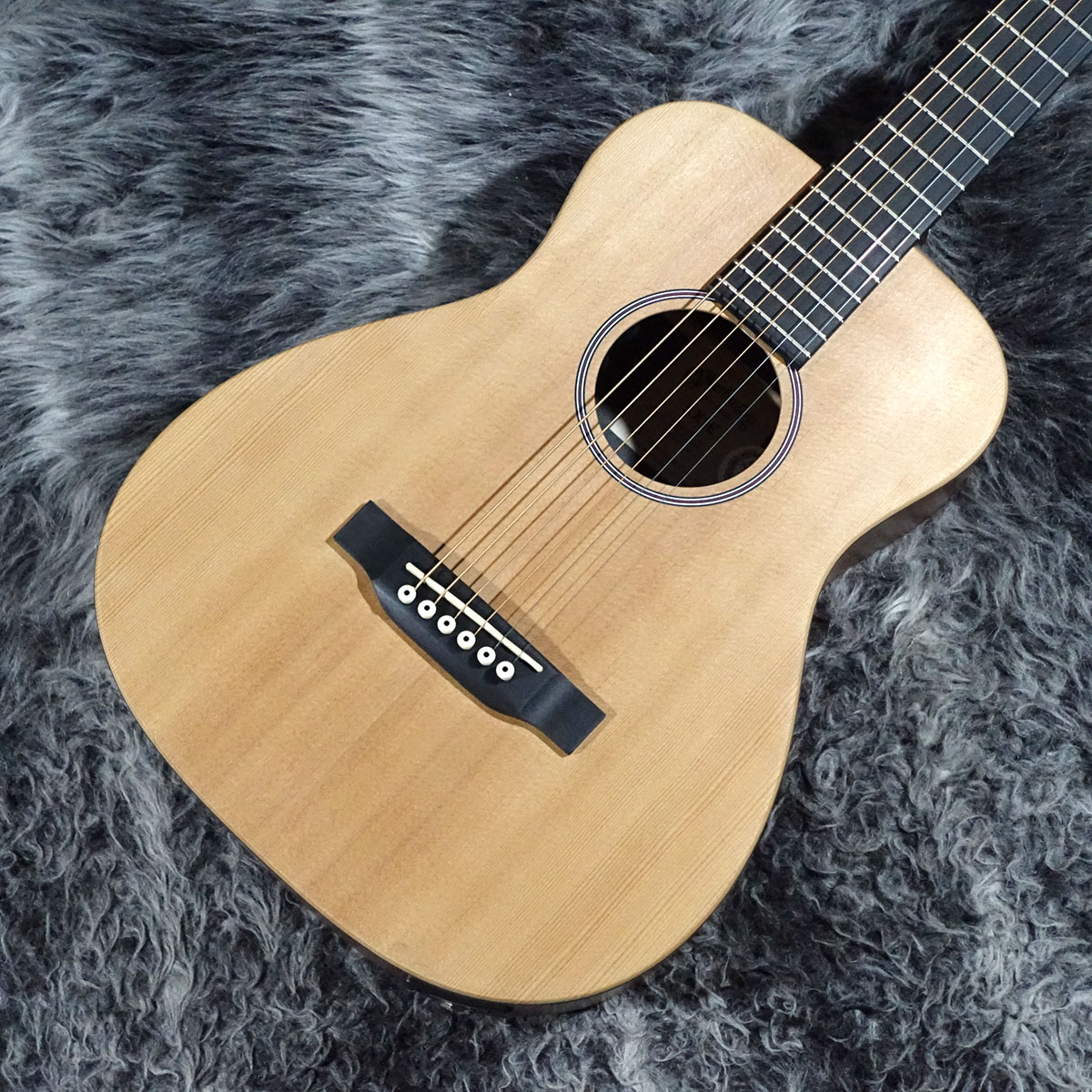 LX1E Martin アコースティックギター フラットトップ 商品詳細