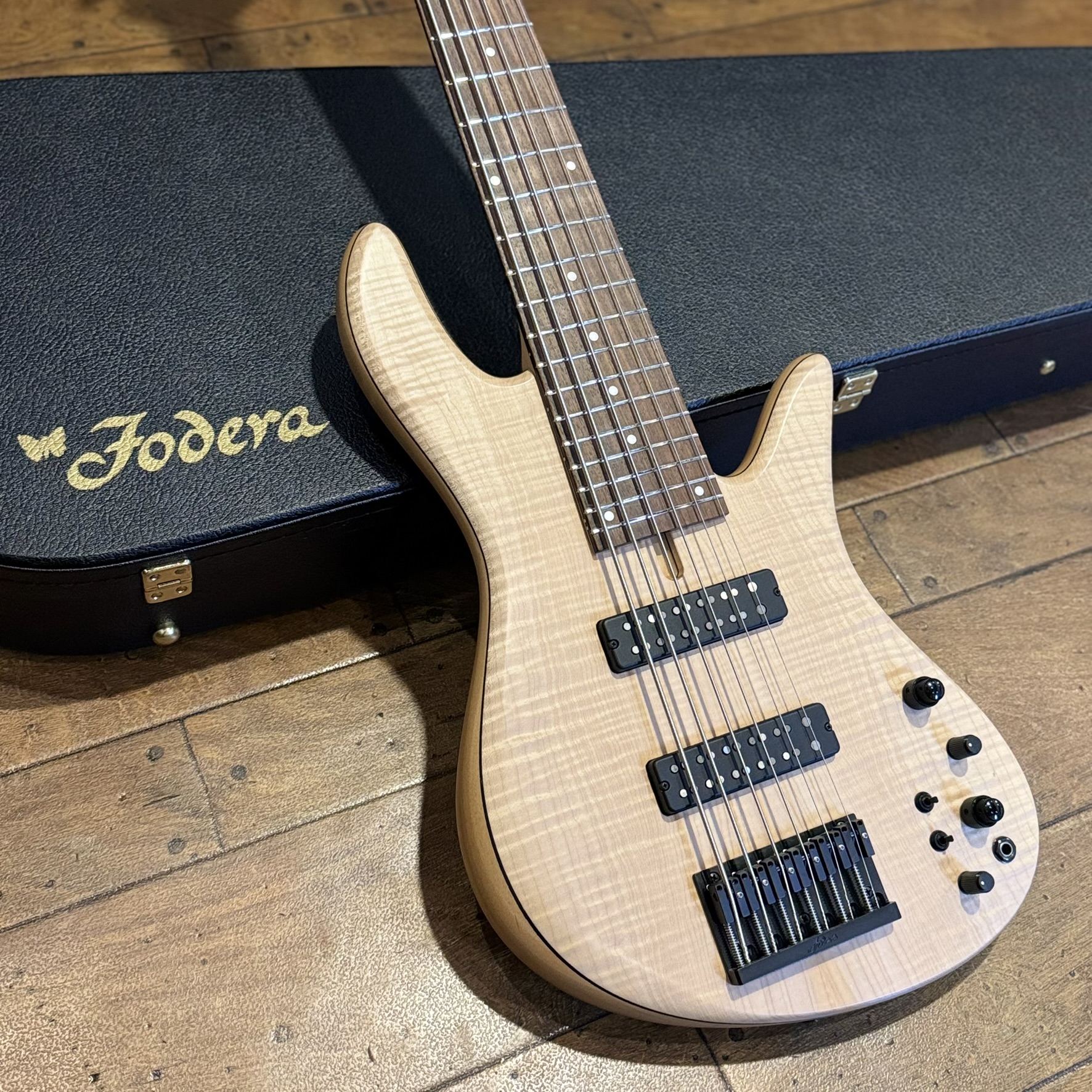 Emperor 6 Standard Special Flame Maple 2022 Fodera エレクトリック