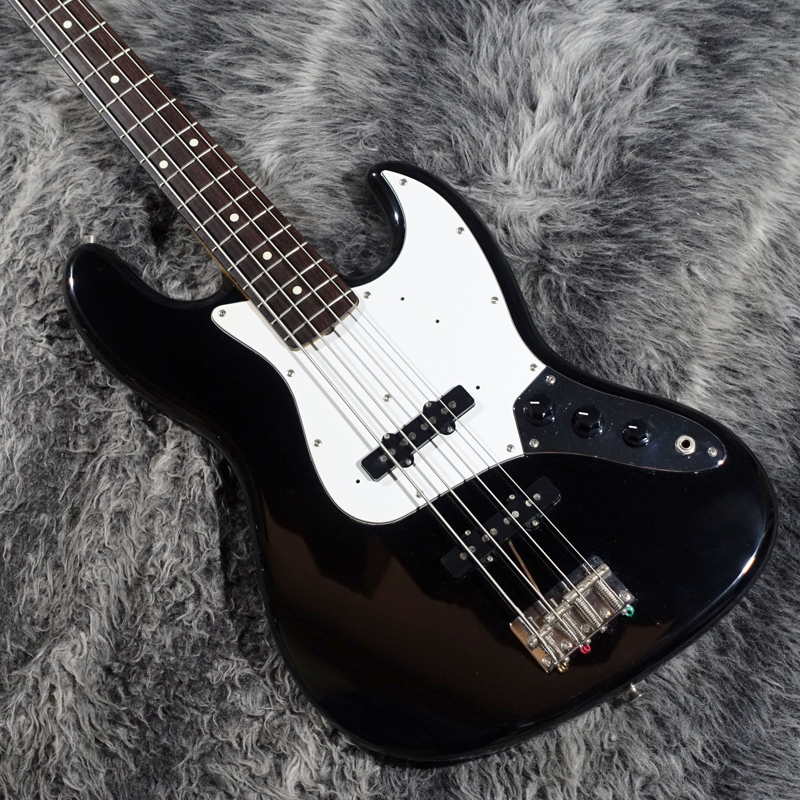 【希少】Fender Japan JB-62-75 エレキベース JB62-75 Fender Japan エレクトリック・ベース JBタイプ 商品詳細