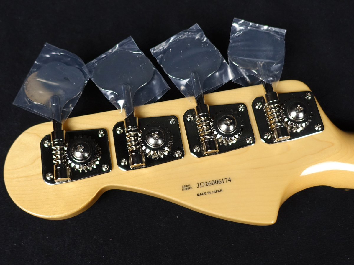 Made in Japan Traditional 60s Precision Bass 3-Color Sunburst