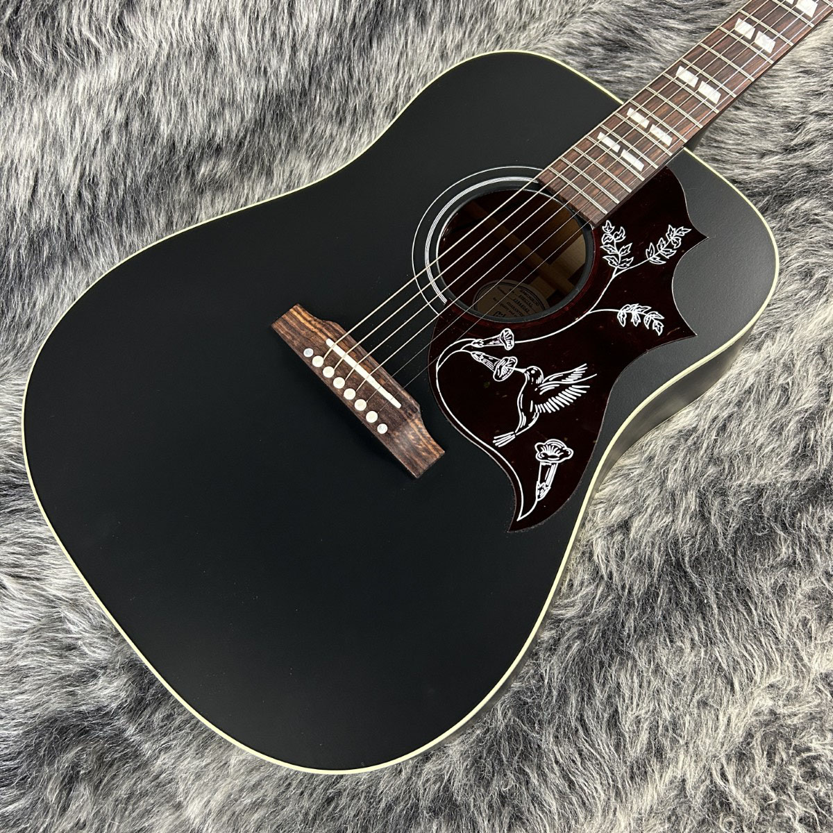 Hummingbird Special Satin Ebony Gibson エレクトリック