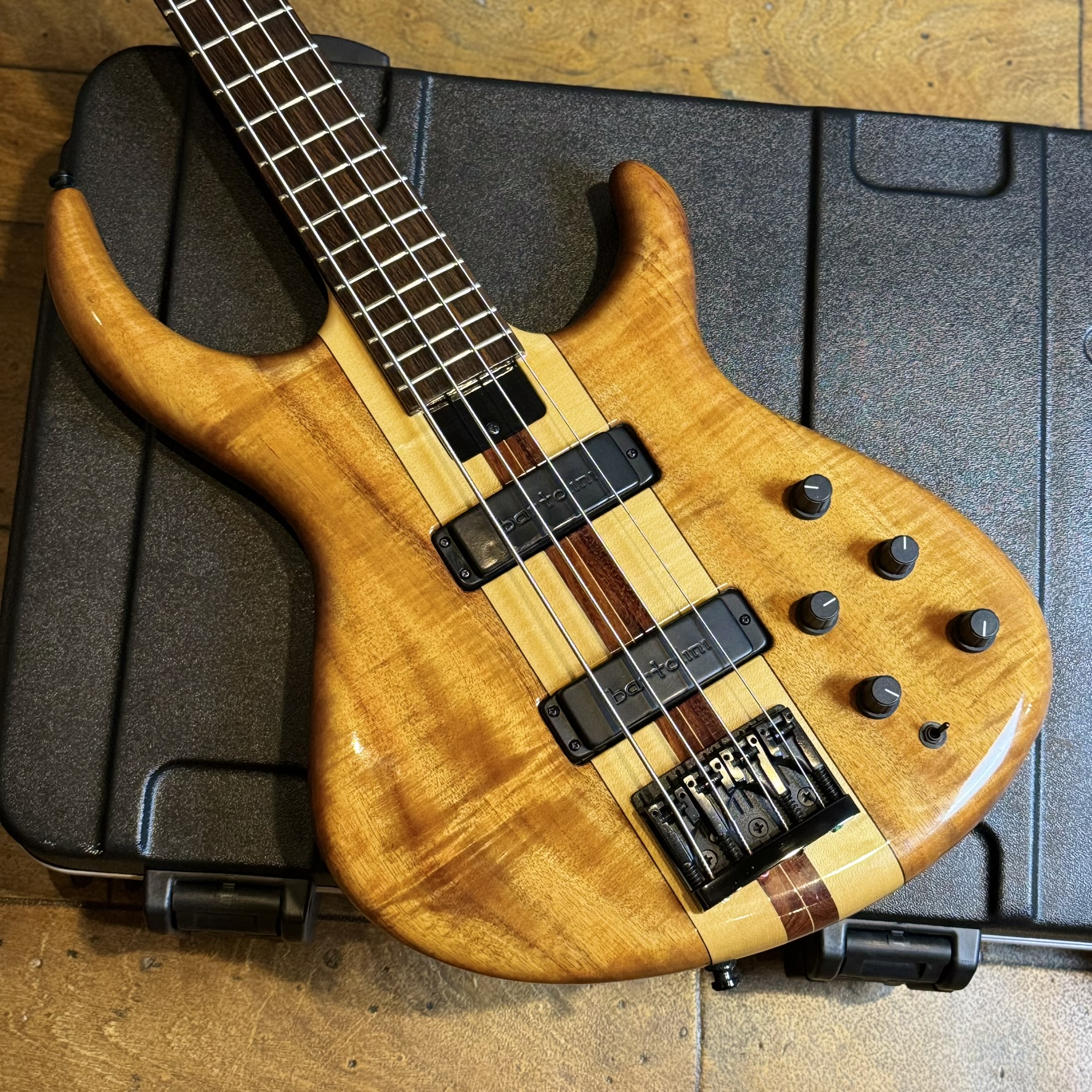 Basic 4 1988 ”Pre Gibson Era” Tobias エレクトリック・ベース その他