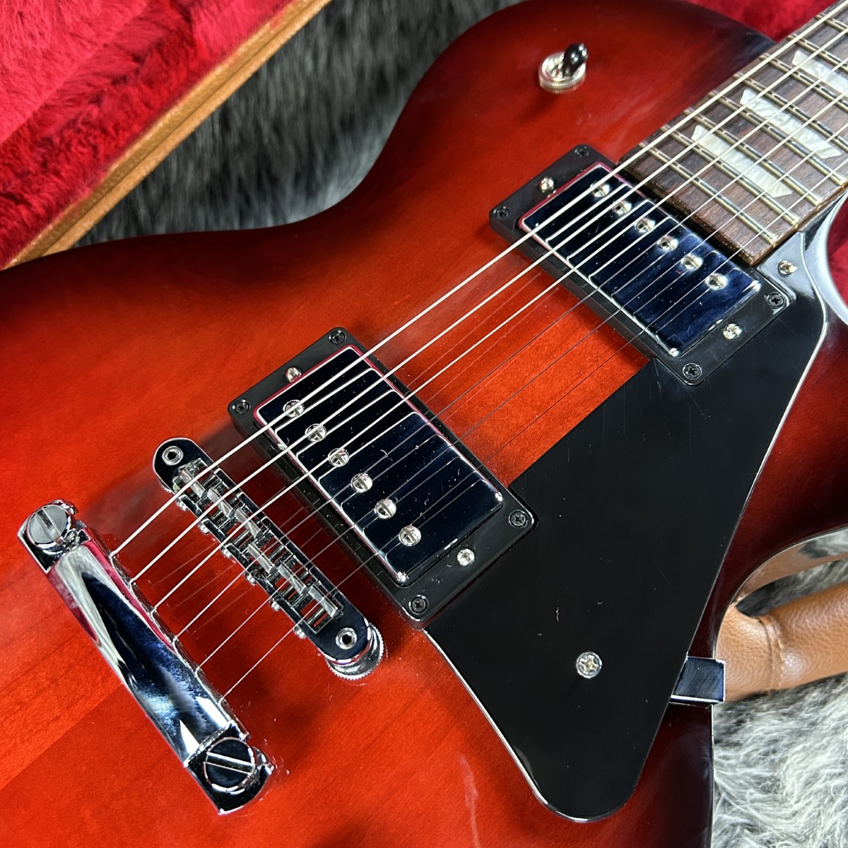 Les Paul Studio 2017 T Black Cherry Burst Gibson エレクトリック