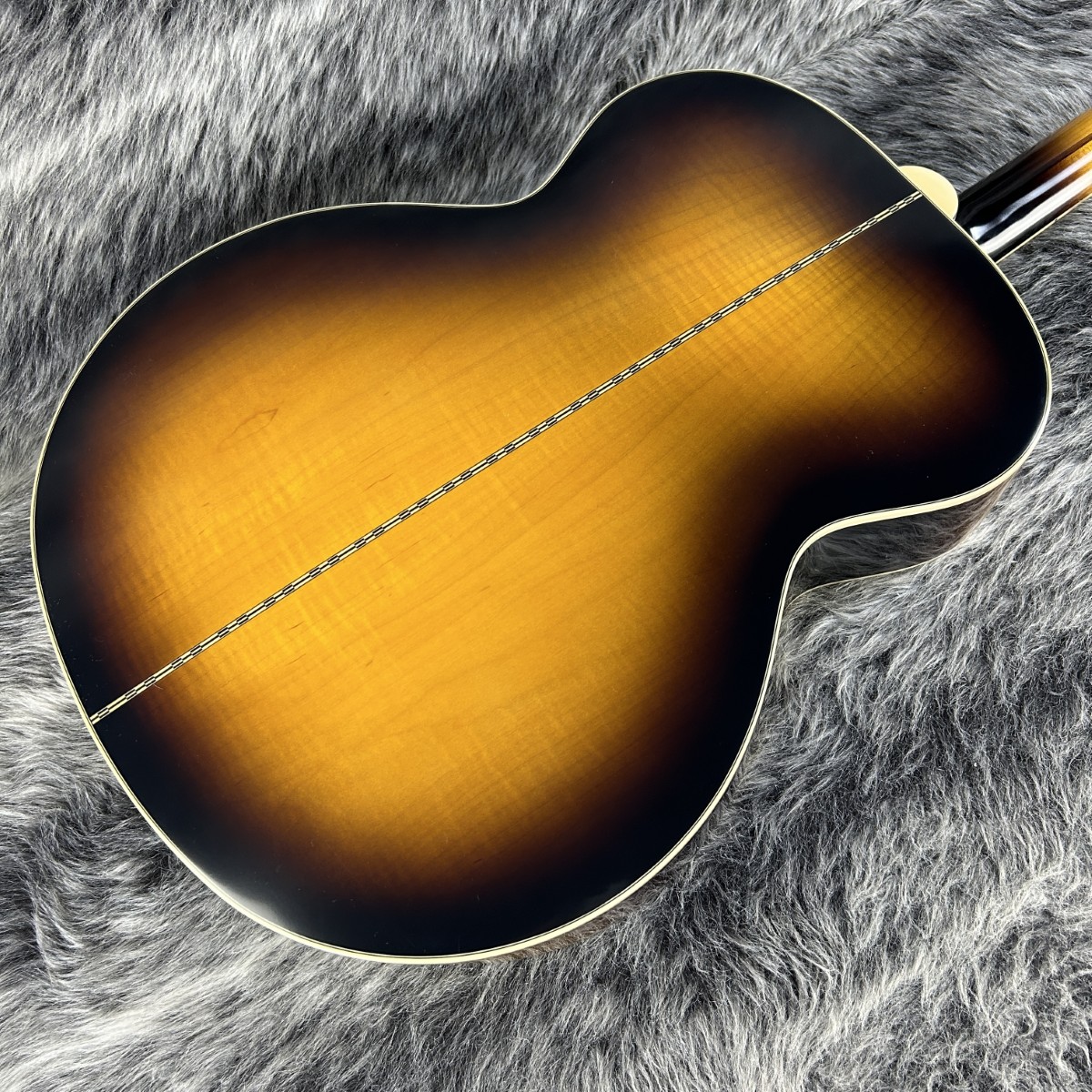 Masterbilt J-200 Aged Vintage Sunburst Gloss Epiphone