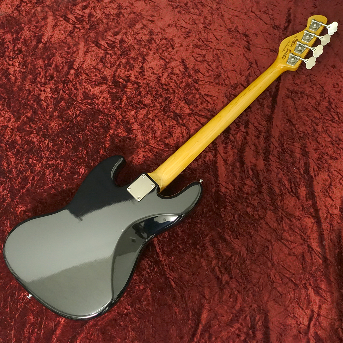 Trad Master BETA-J4W Black Light Aged Black Smoker エレクトリック