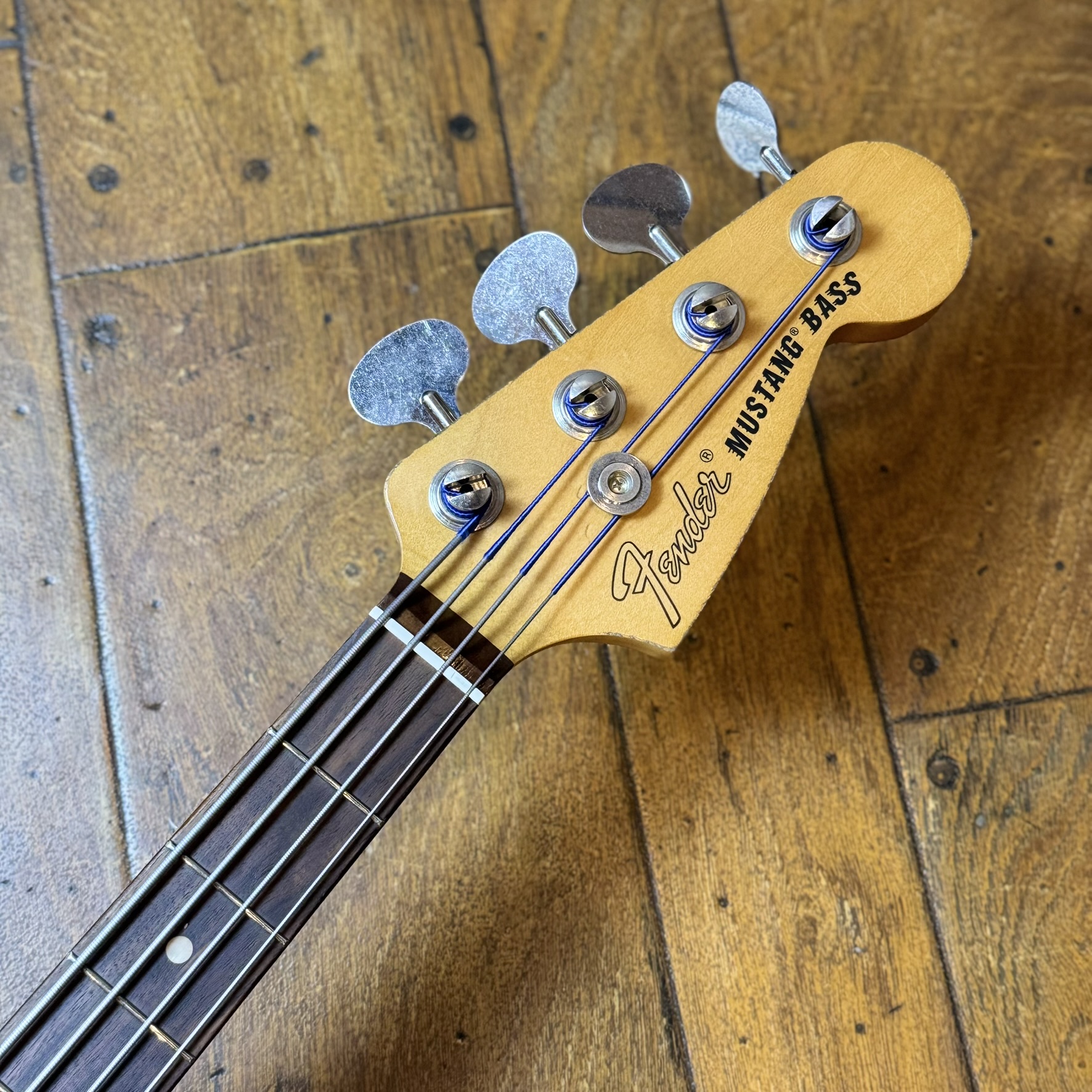 JMJ Road Worn Mustang Bass Black Fender エレクトリック・ベース