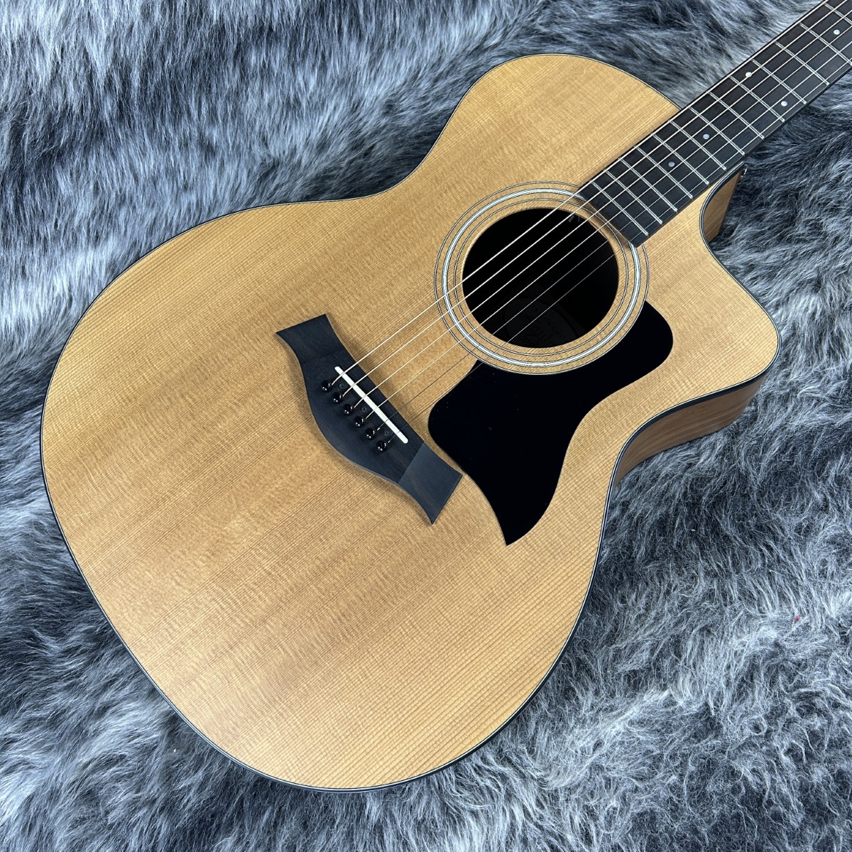 Taylor 114ce ES2 最新モデル 114ce ES2 Taylor アコースティックギター フラットトップ 商品詳細