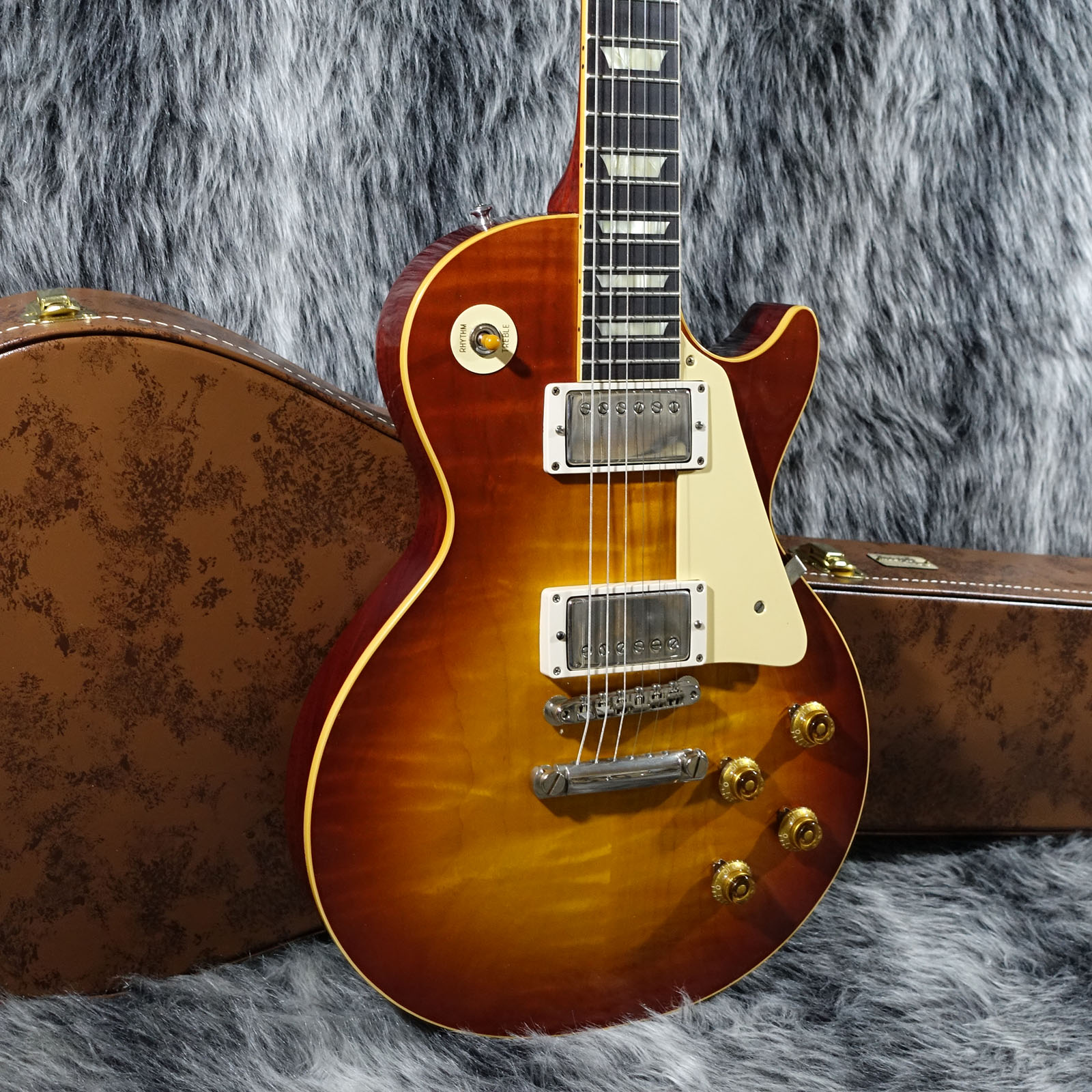 1959 Les Paul Standard Reissue Faded Cherry Tea Burst VOS Gibson