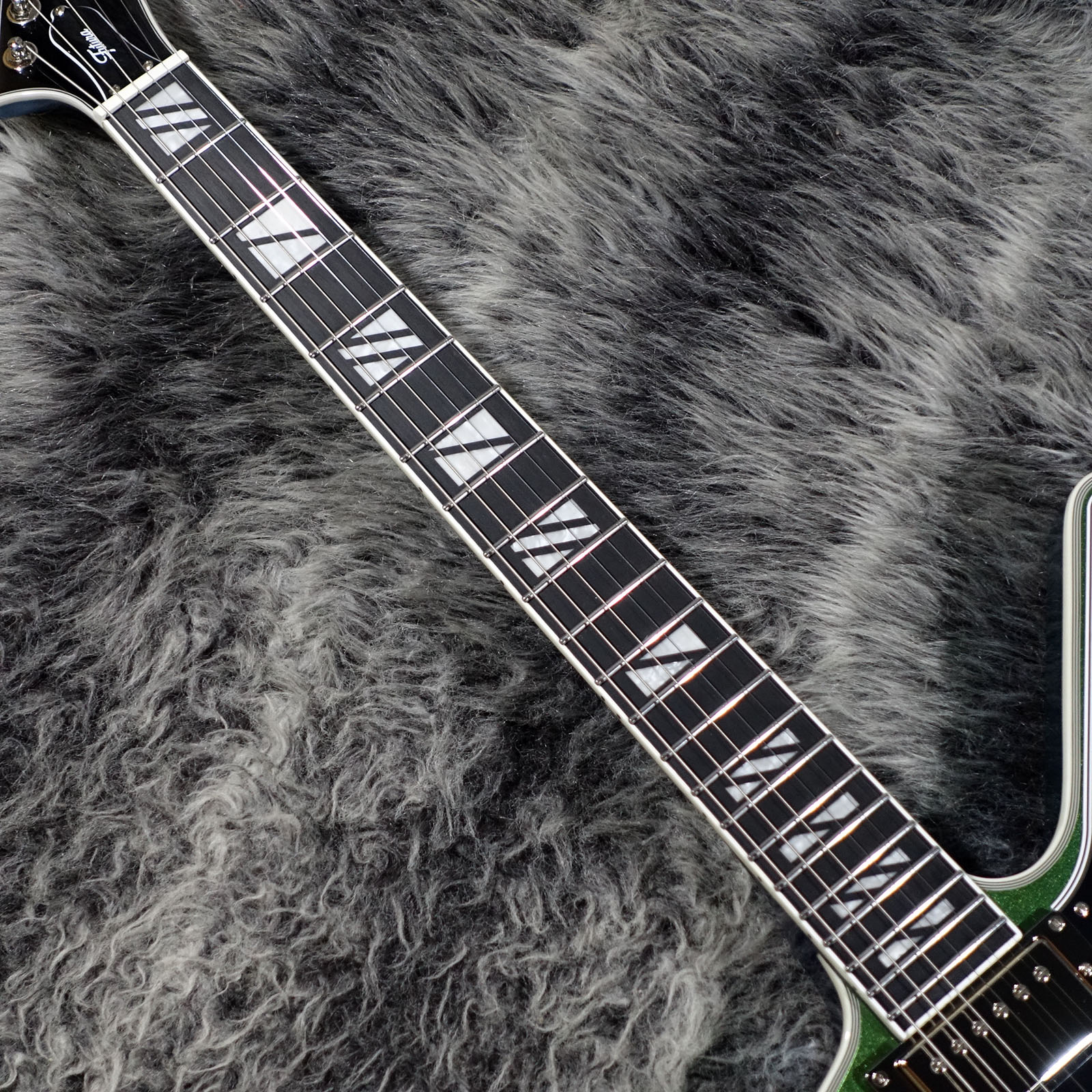 Futura Explorer Custom Dragonfly Shift Epiphone エレクトリック