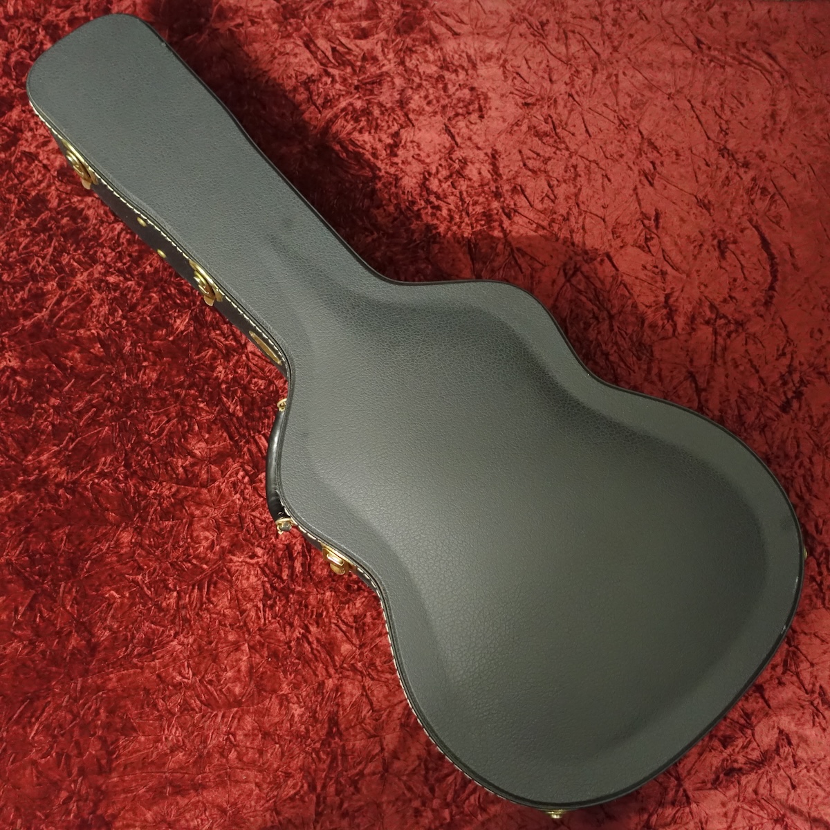 000/OM用ハードケース Martin ギター/ベース用ケース ギター用ハード
