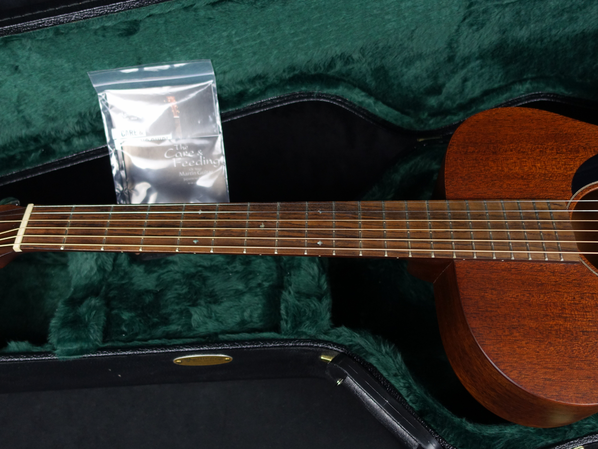 売り切れ★Martin 00-15 Mahogany　エレアコ (値引不可) 00-15M 2021 Martin アコースティックギター フラットトップ 商品詳細