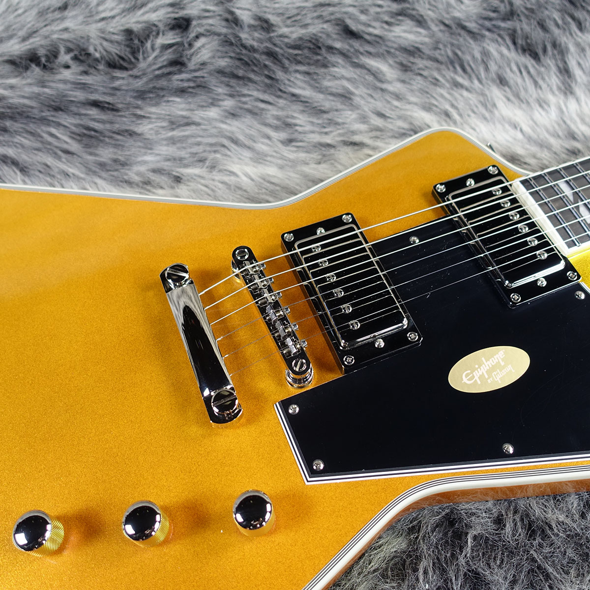 Futura Explorer Custom Firestorm Shift Epiphone エレクトリック