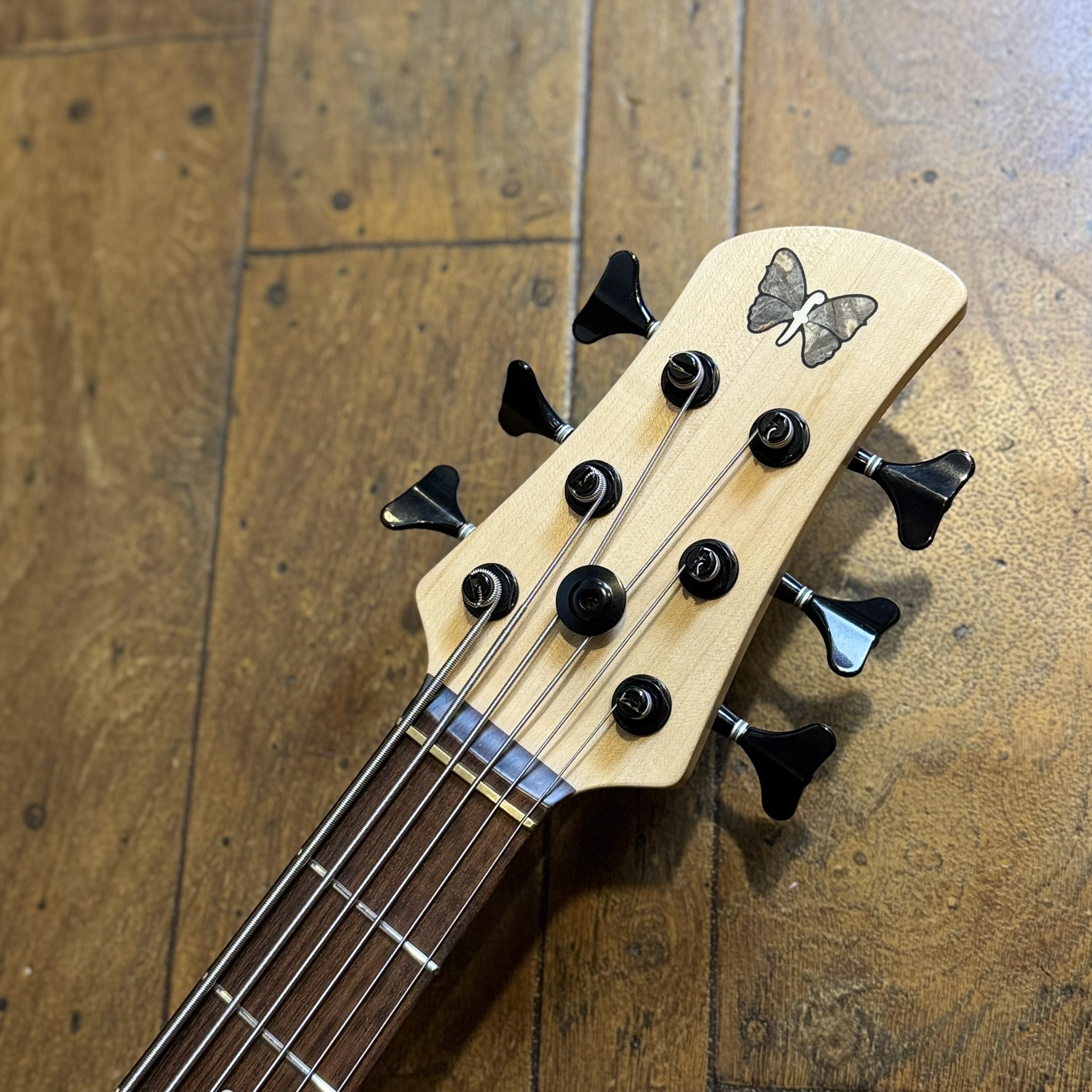 Emperor 6 Standard Special Flame Maple 2022 Fodera エレクトリック