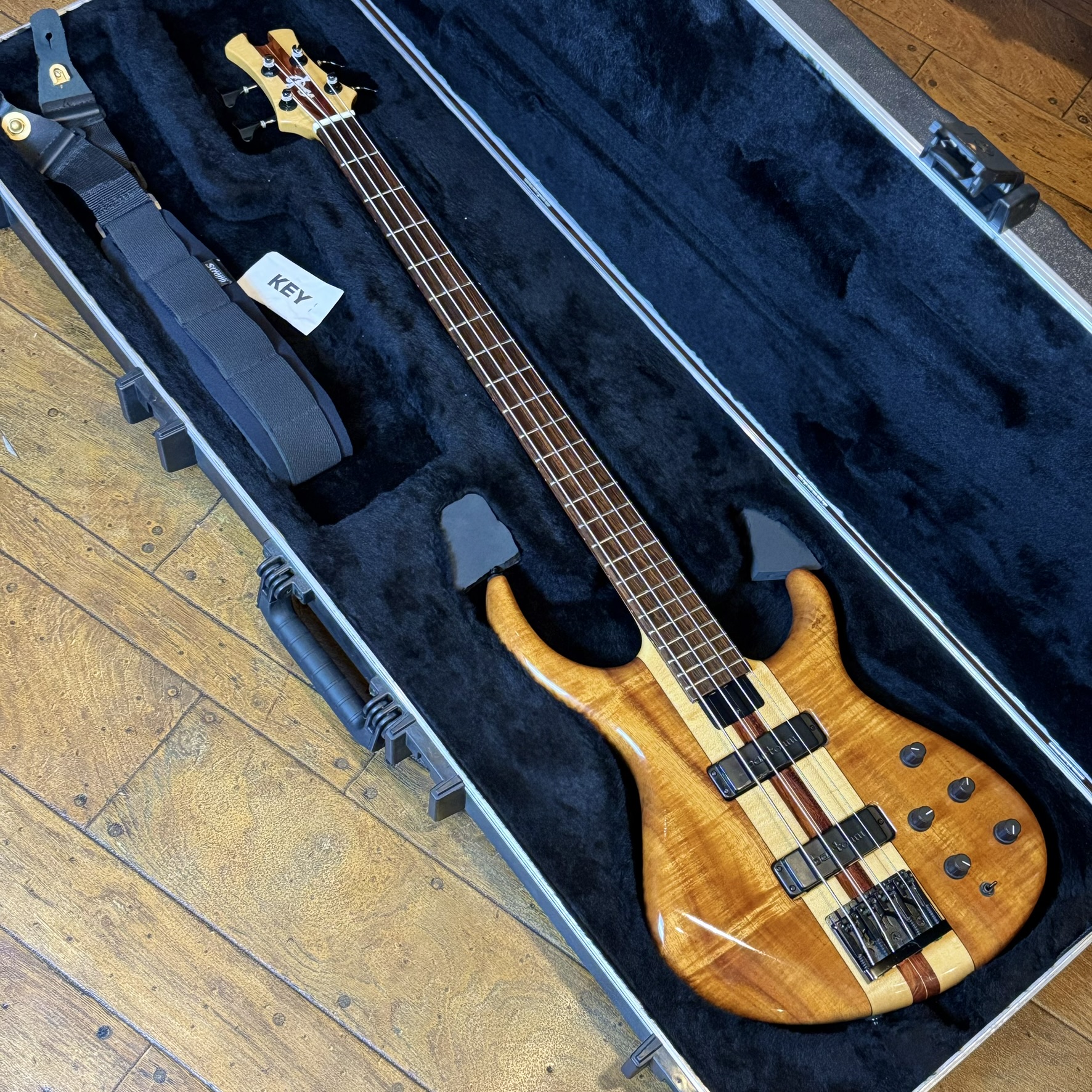 Basic 4 1988 ”Pre Gibson Era” Tobias エレクトリック・ベース その他