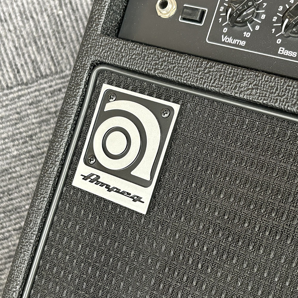 BA-108 V2 Ampeg ベース用アンプ/アンプシミュレーター ベースアンプ