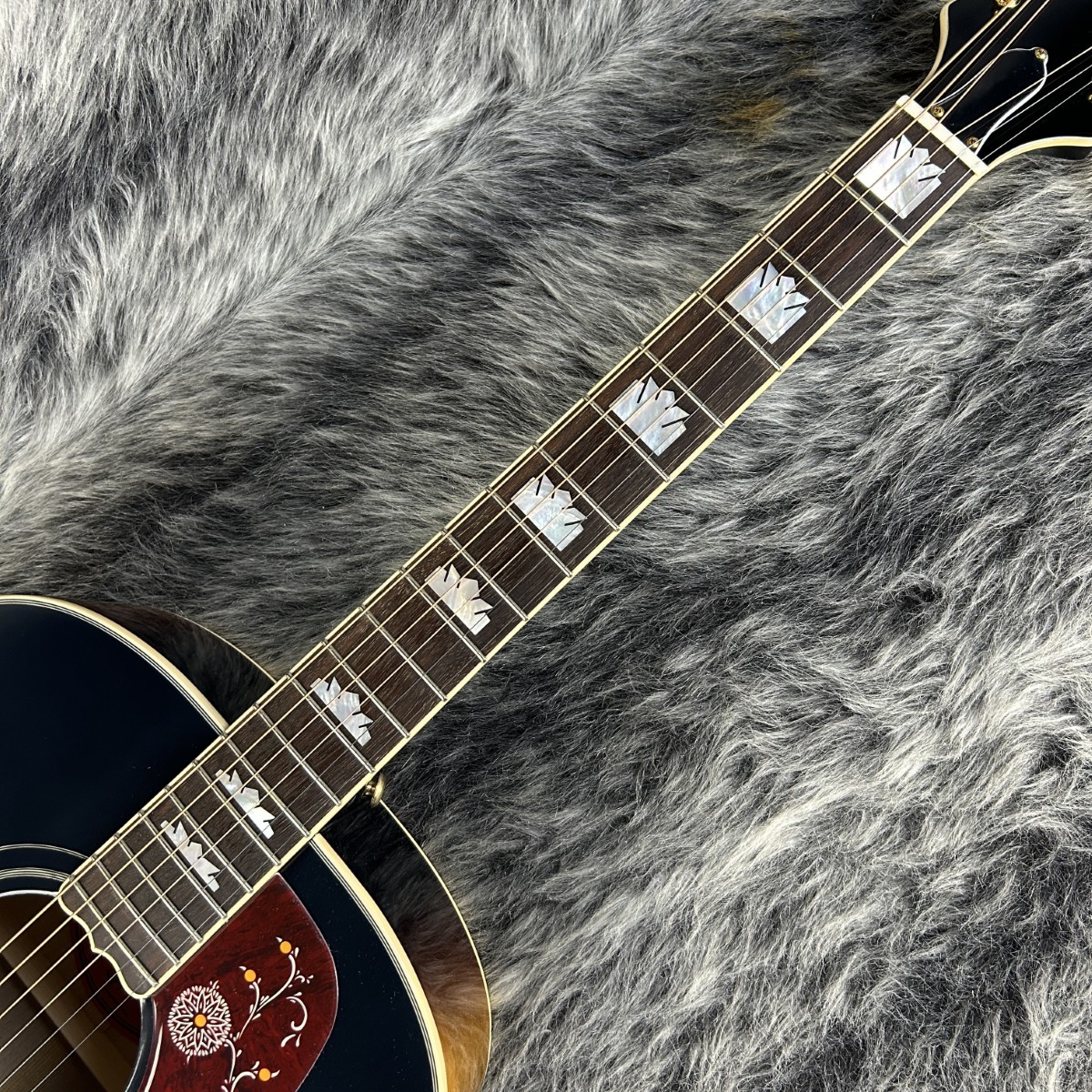 Masterbilt J-200 Aged Vintage Sunburst Gloss Epiphone