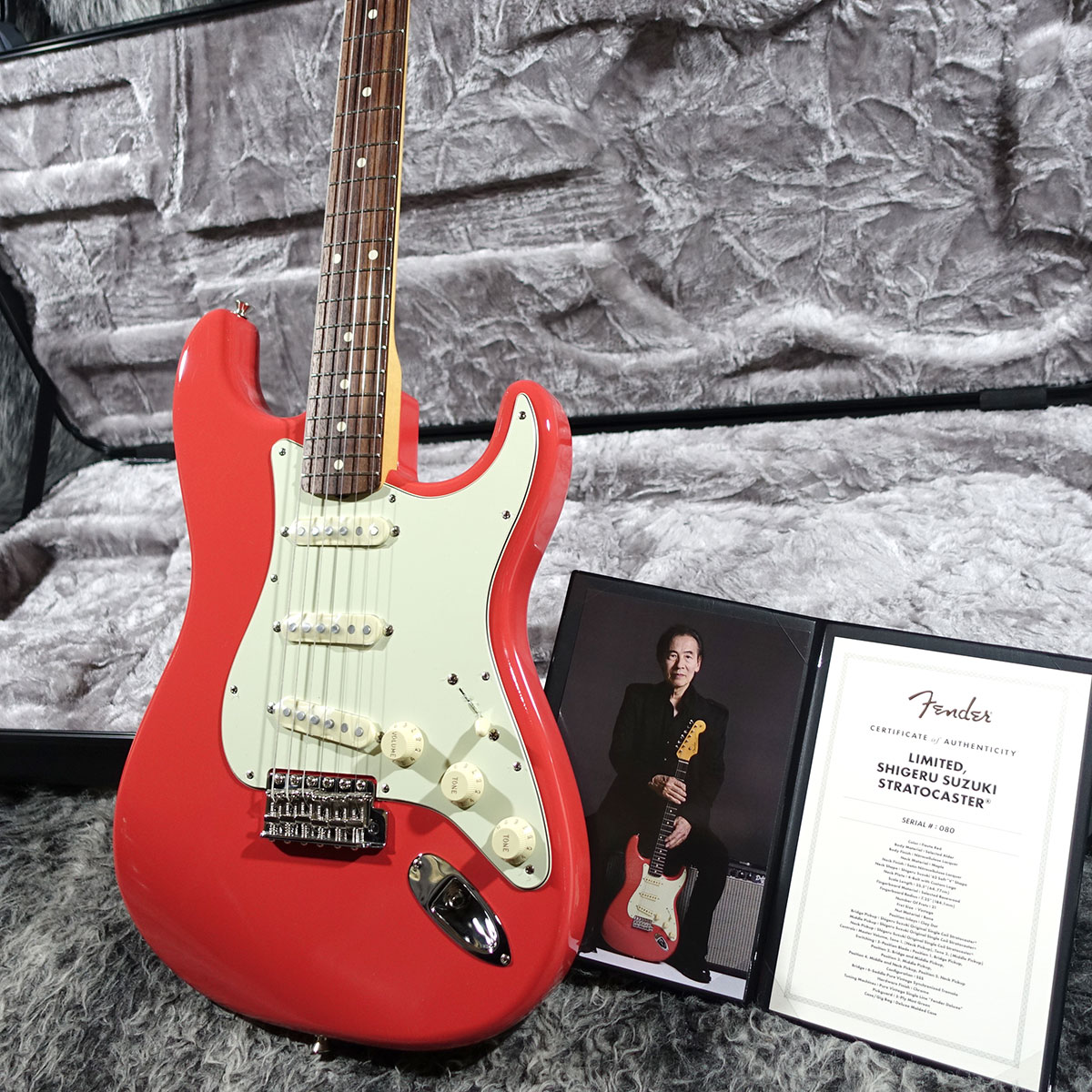 Made in Japan Limited Shigeru Suzuki Stratocaster Fiesta Red