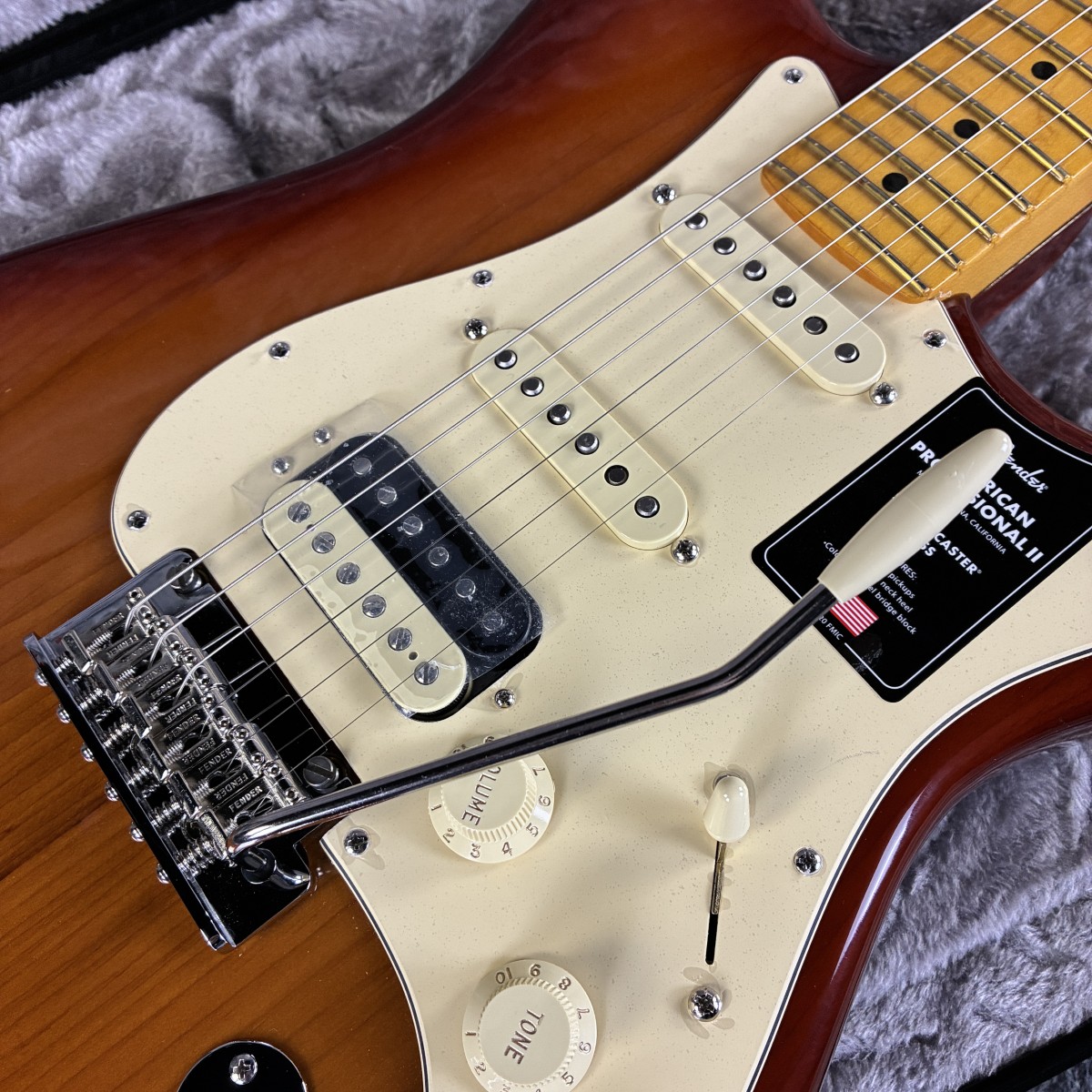 American Professional II Stratocaster HSS Sienna Sunburst Fender