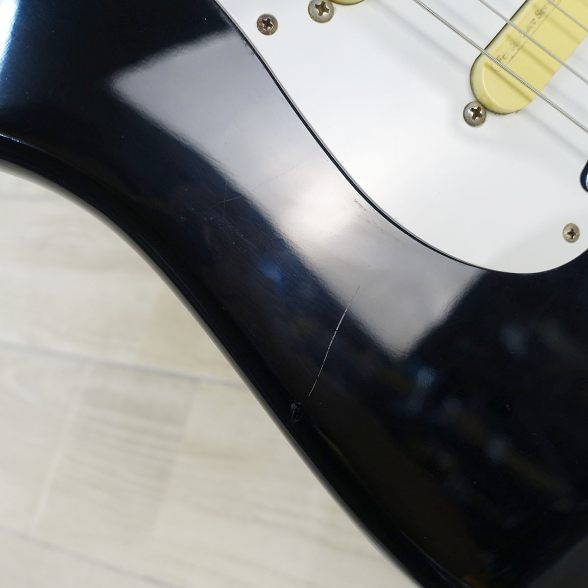 ST54-95LS Black Fender エレクトリックギター ストラトキャスター