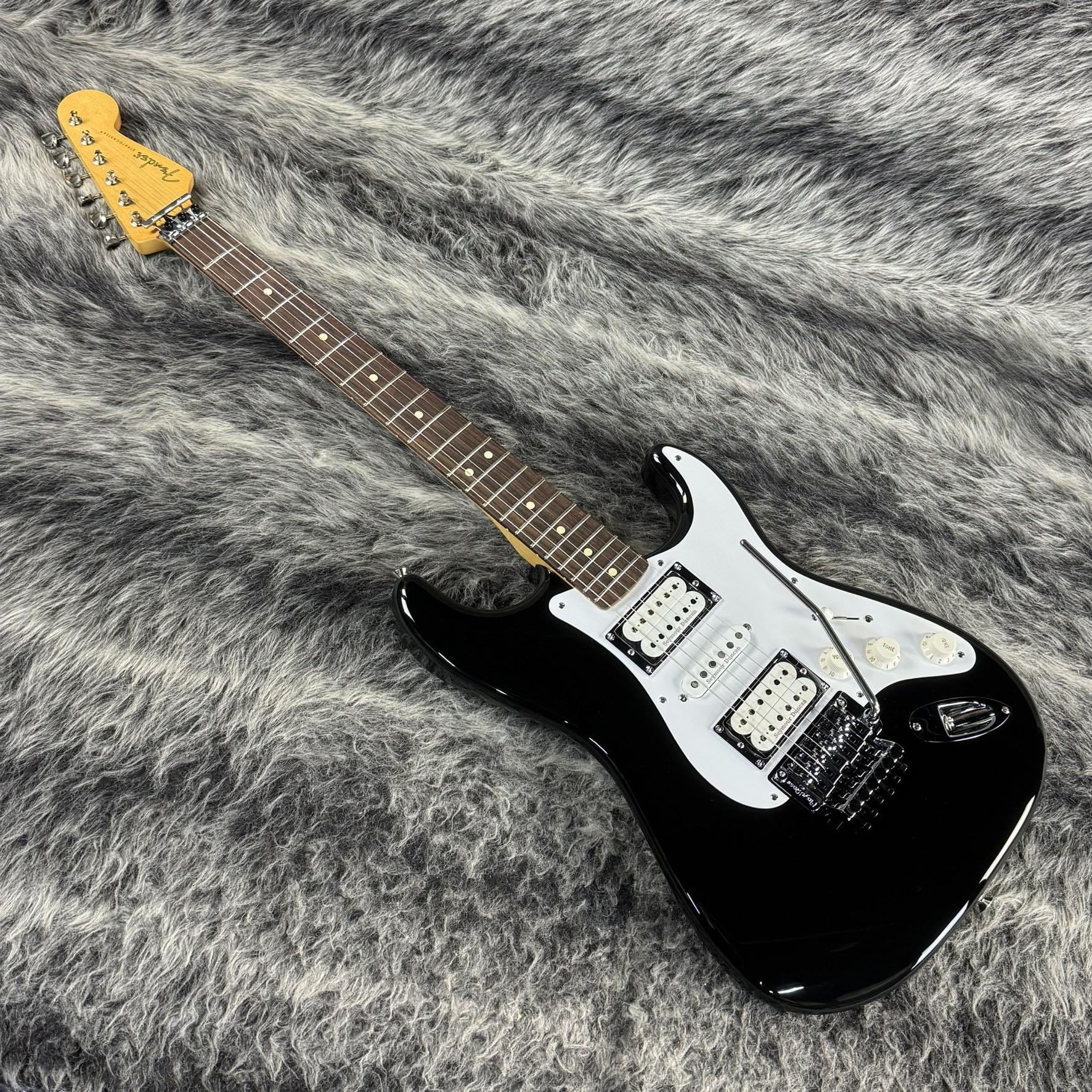 Limited Edition 50th Anniversary Dave Murray Stratocaster Black