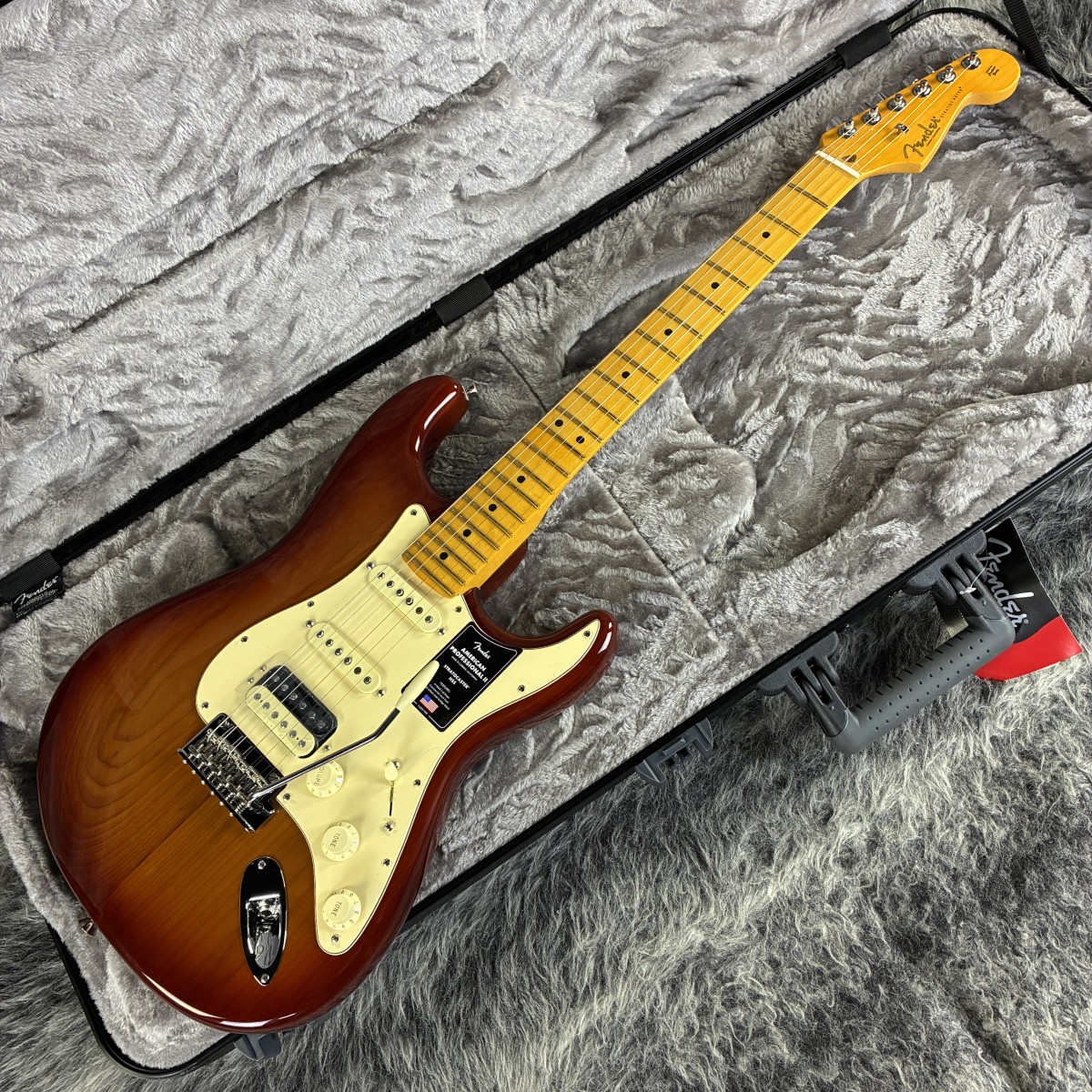 American Professional II Stratocaster HSS Sienna Sunburst Fender
