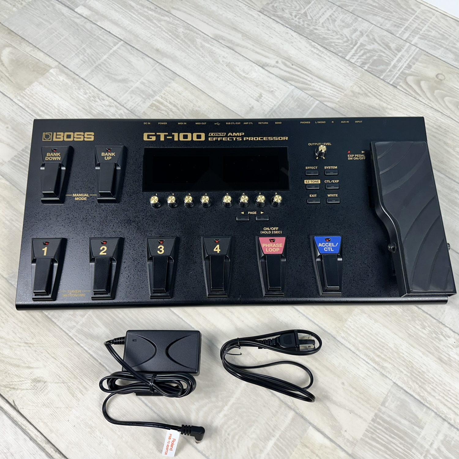 GT-100 COSM Amp Effects Processor BOSS ギター用エフェクター マルチ