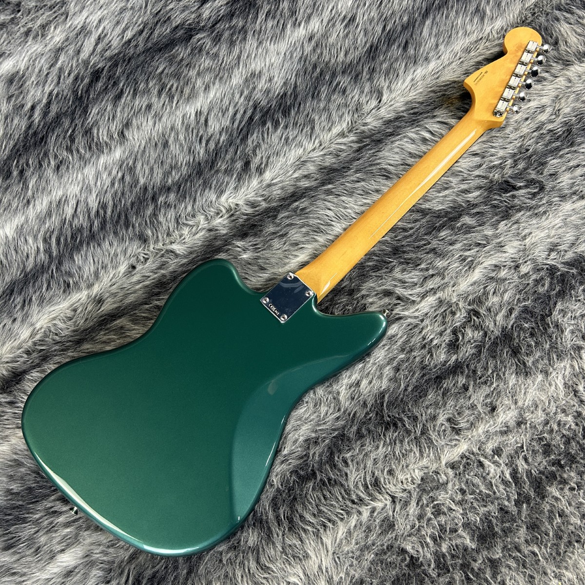 Vintera III Mid 60s Jaguar Sherwood Green Metallic Fender