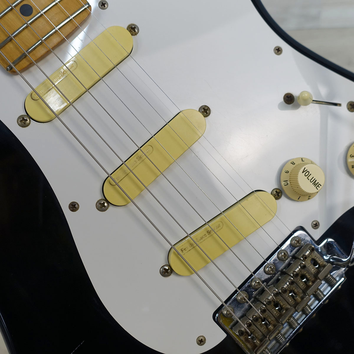 ST54-95LS Black Fender エレクトリックギター ストラトキャスター