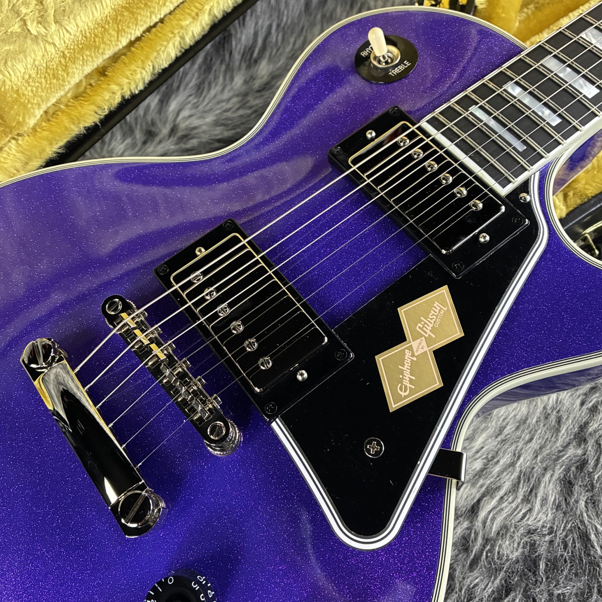 Inspired by Gibson Custom Les Paul Custom Amethyst Sparkle