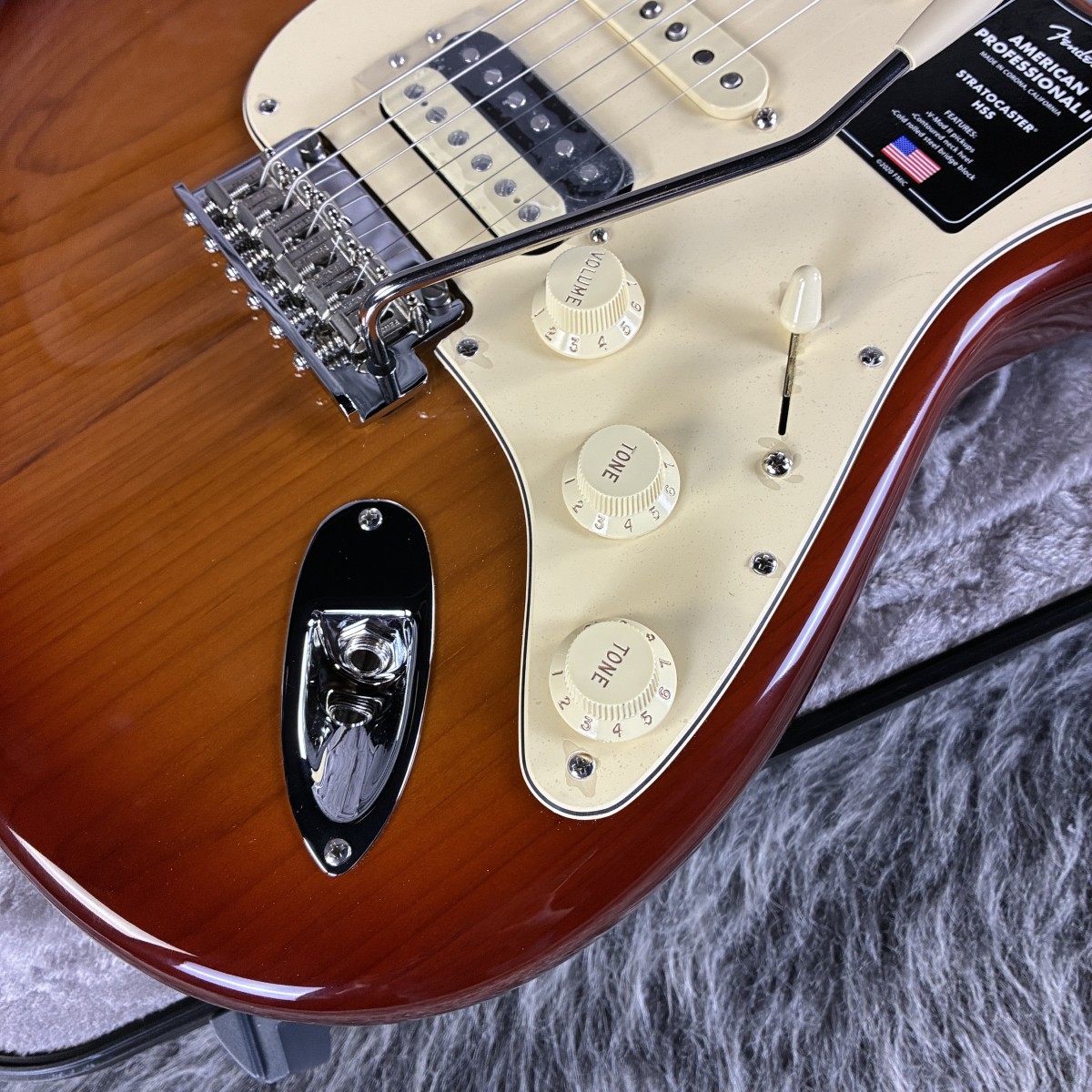 American Professional II Stratocaster HSS Sienna Sunburst Fender