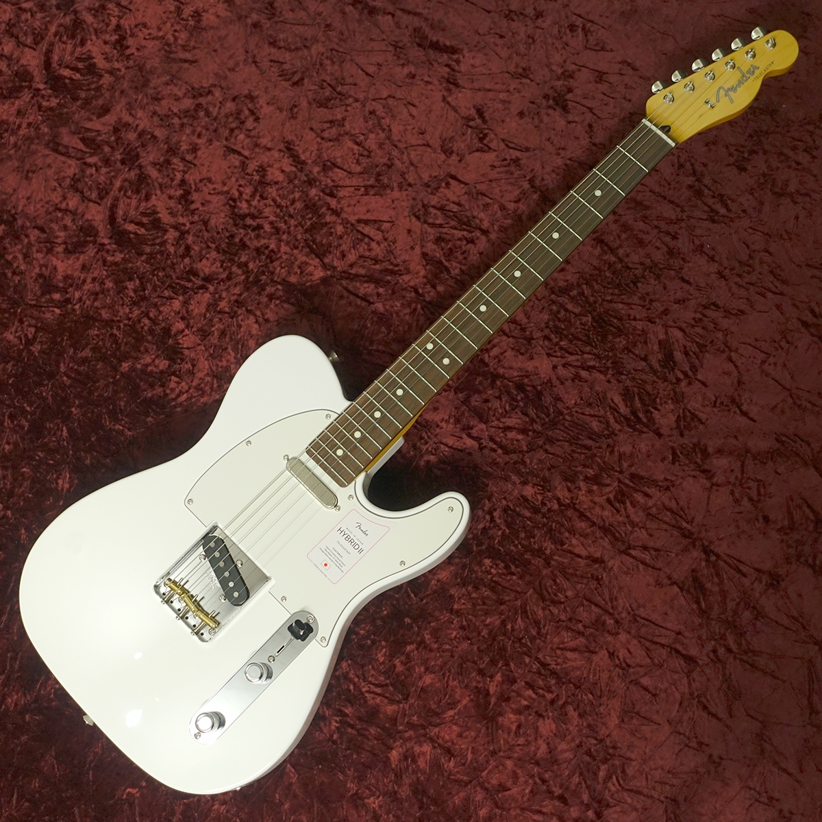 Made in Japan Hybrid II Telecaster Arctic White Fender