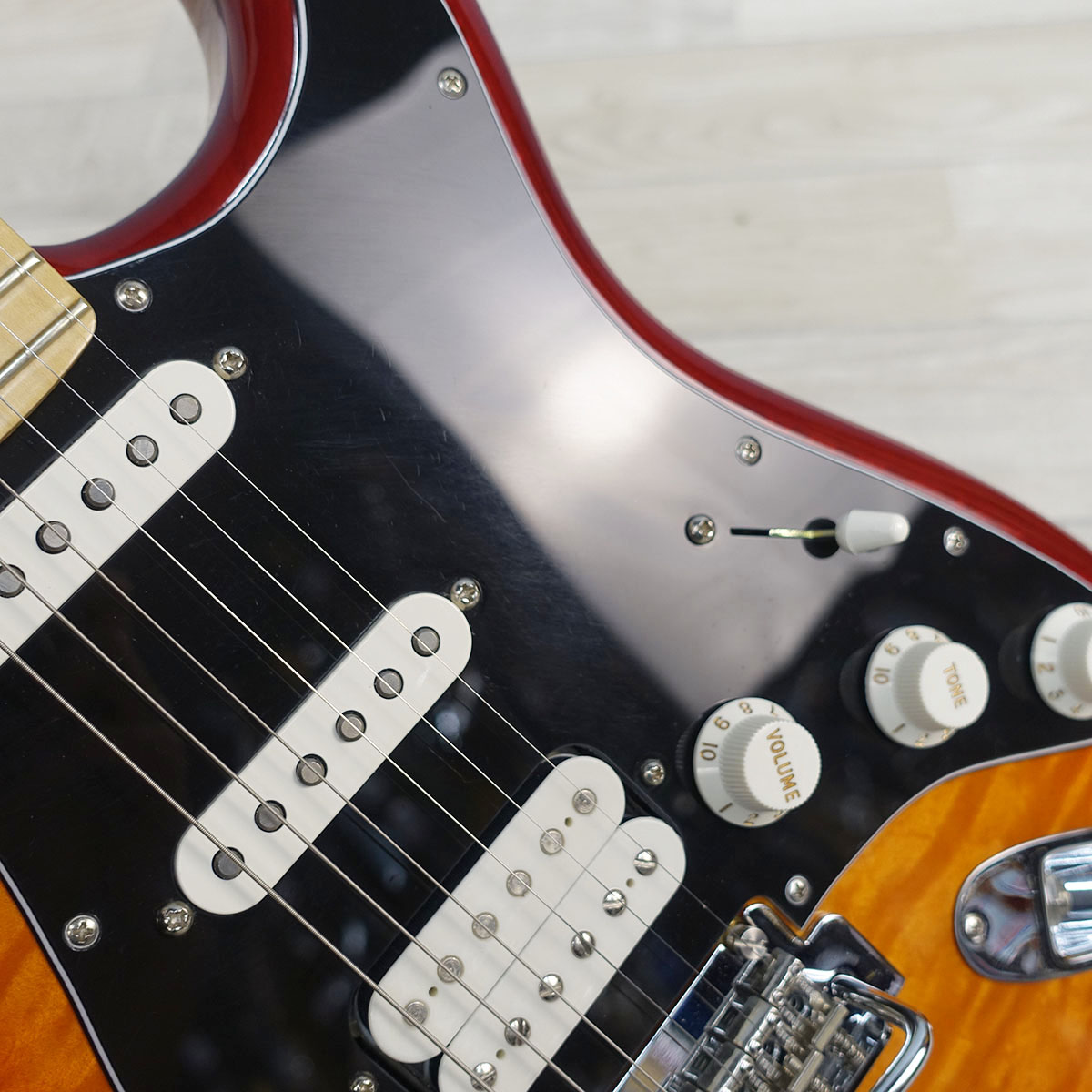 Player Stratocaster HSS Plus Top Aged Cherry Burst【2022年製