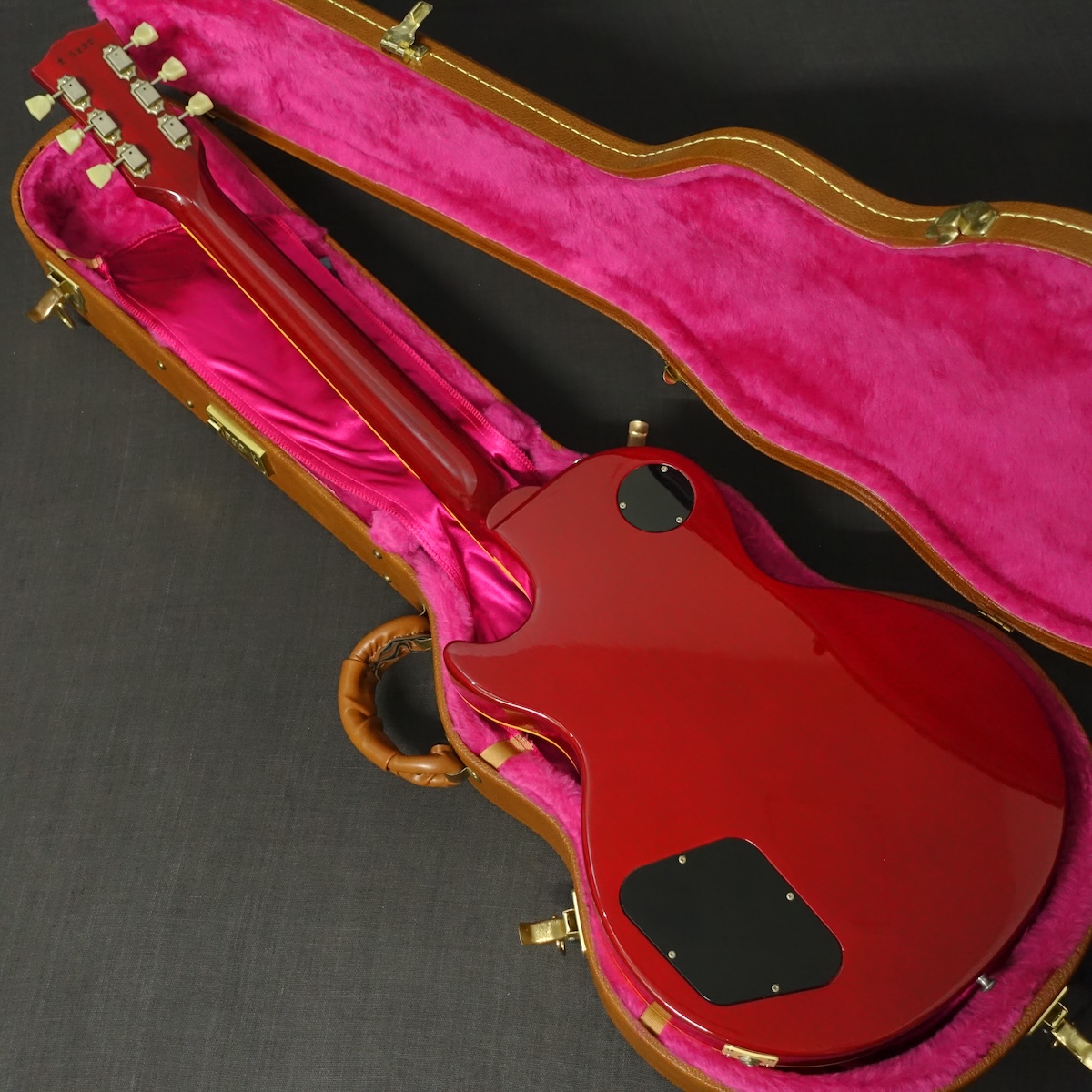１９９２年製　ギブソンレスポール　CLASSIC PLUS おまけ付き Les Paul Classic Plus【1992年製】 Gibson エレクトリックギター レス