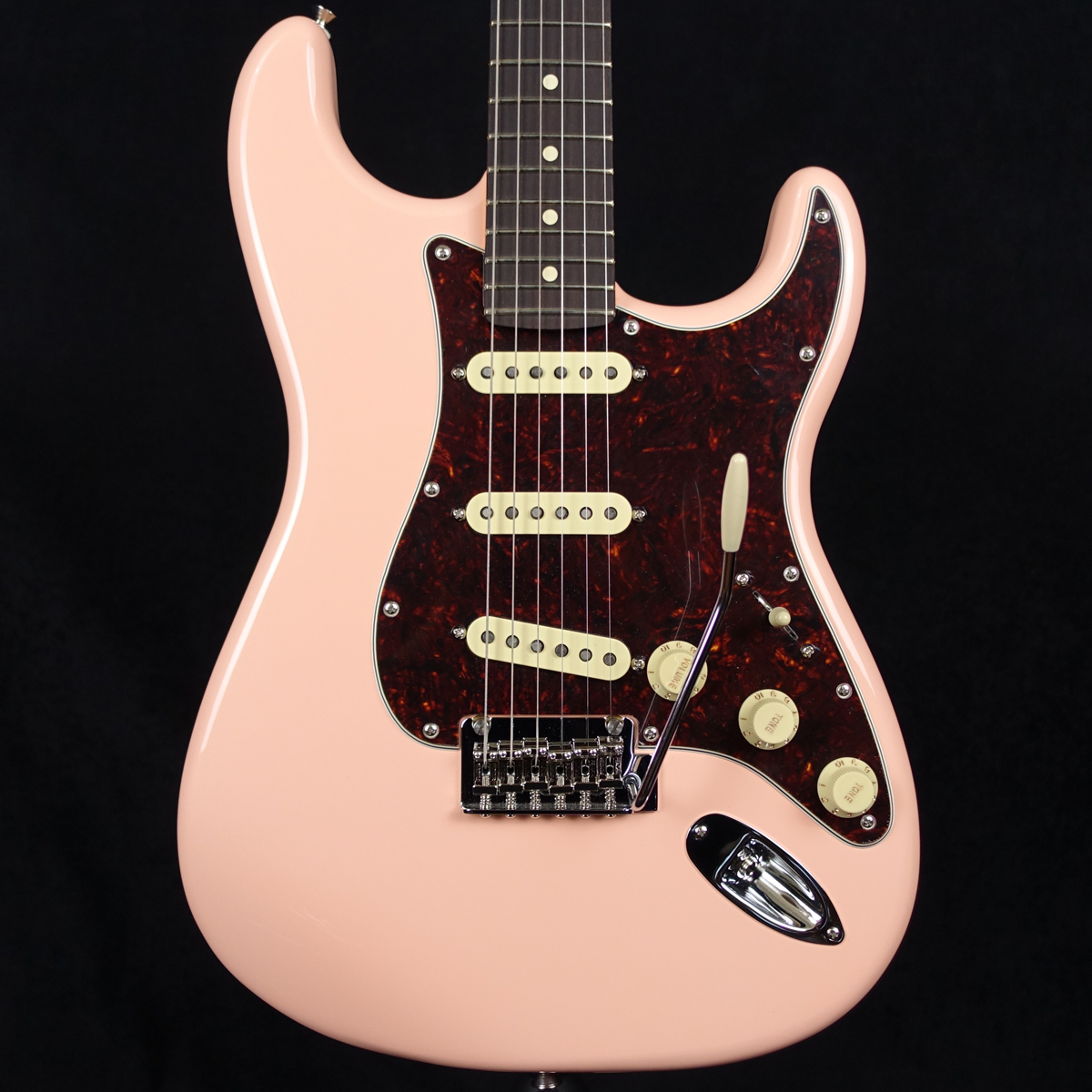 Limited Edition Player II Stratocaster Shell Pink Fender
