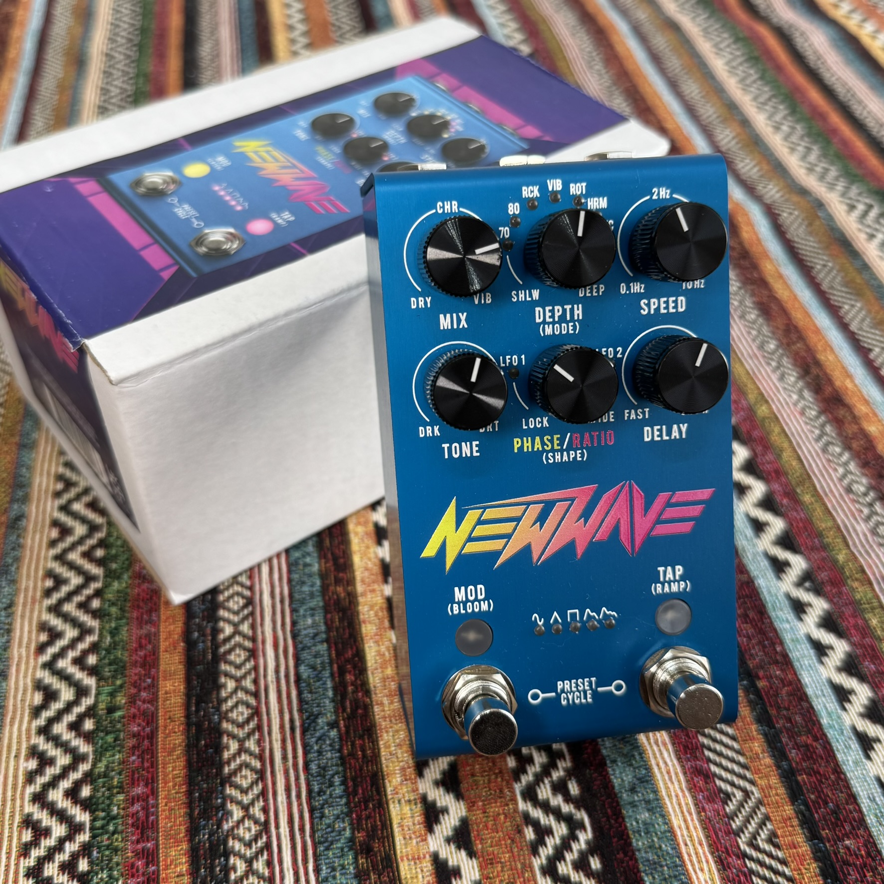 NEW WAVE JACKSON.AUDIO ギター用エフェクター コーラス 商品詳細